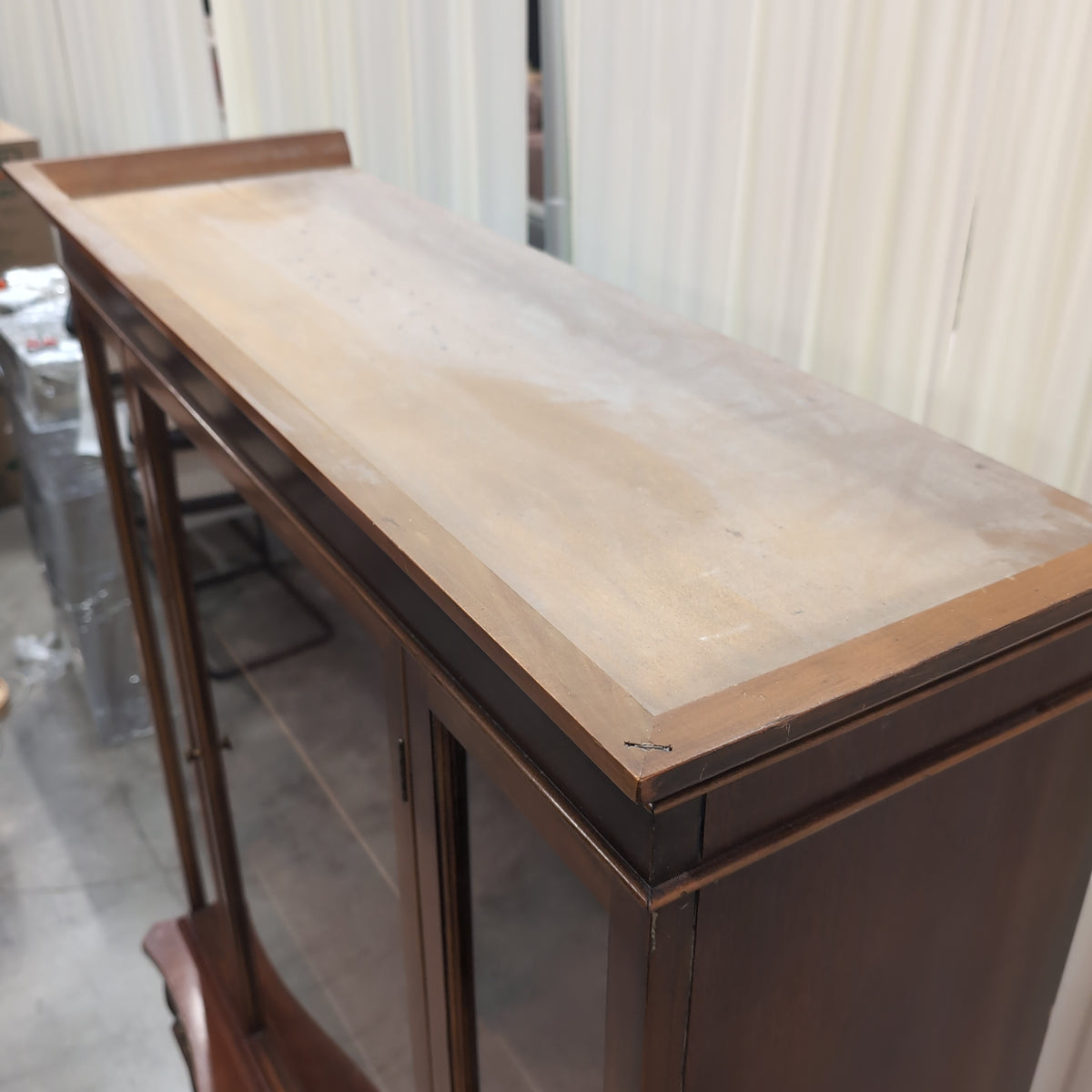 Traditional Brown Wood China Cabinet with Glass Doors