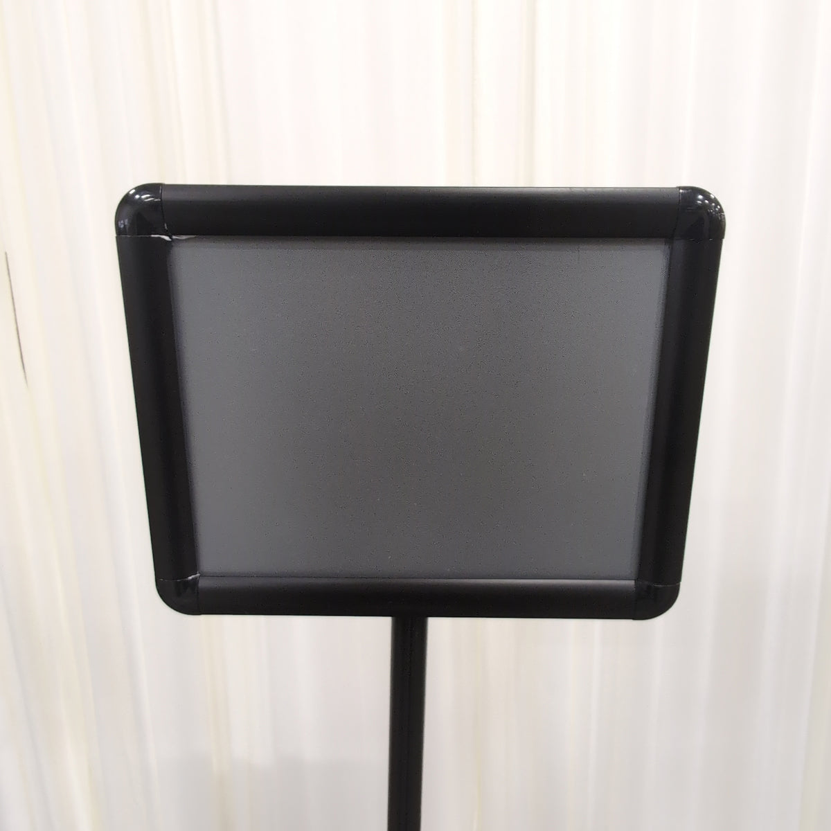 PELONIS Black Oil-Filled Radiator Heater with Digital Controls