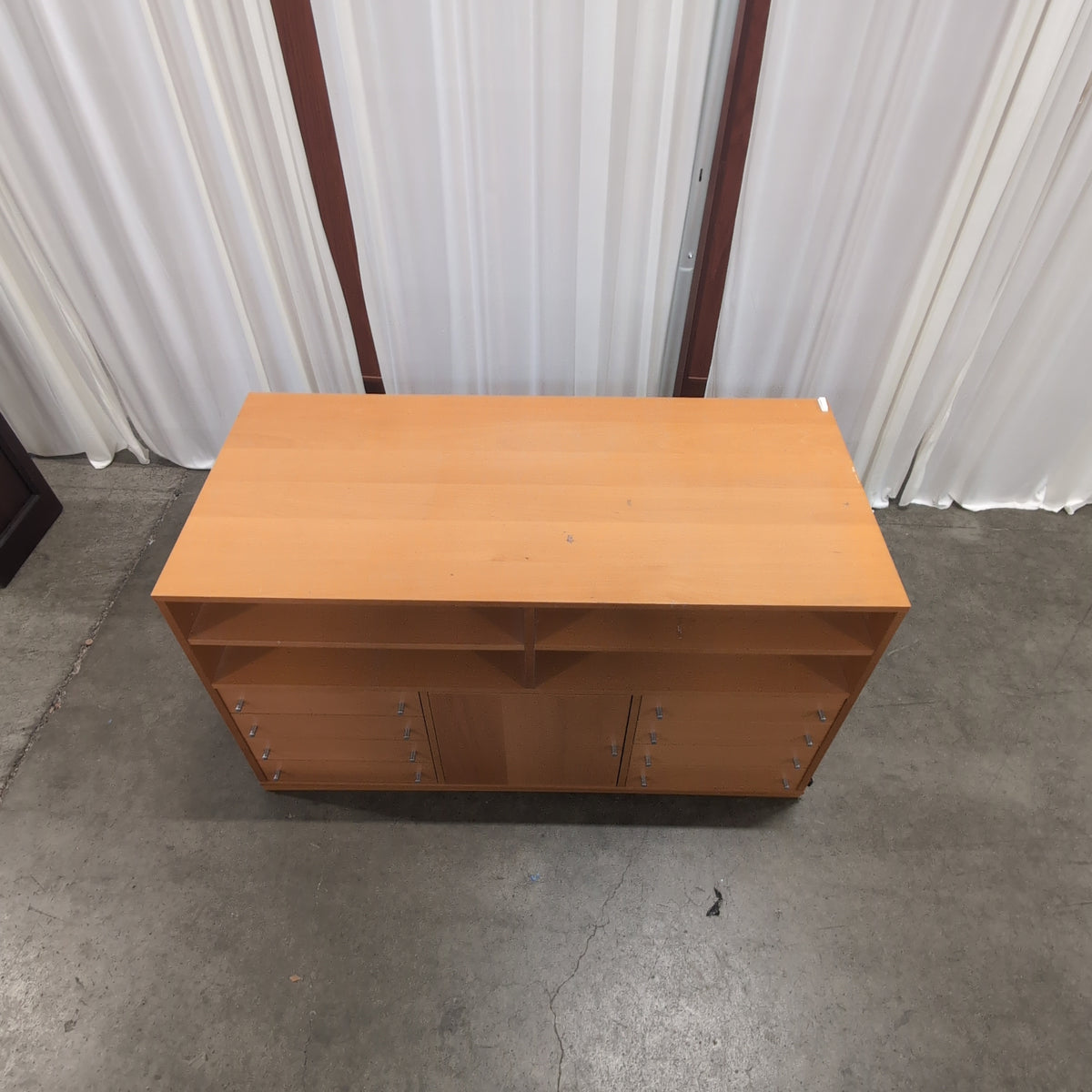 Light Wood Tone Open Shelf TV Stand