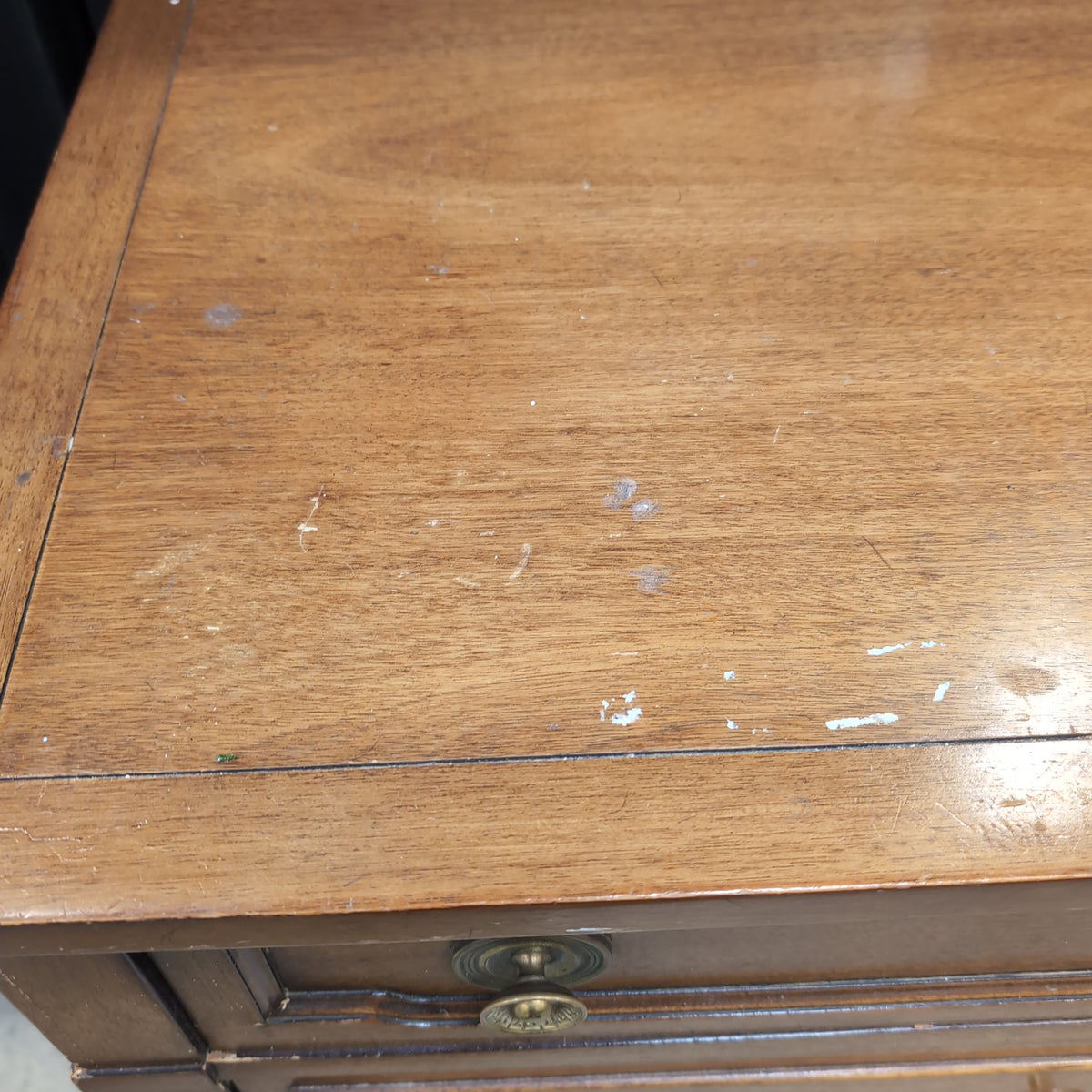 Traditional Wood Nine-Drawer Dresser with Ornate Hardware
