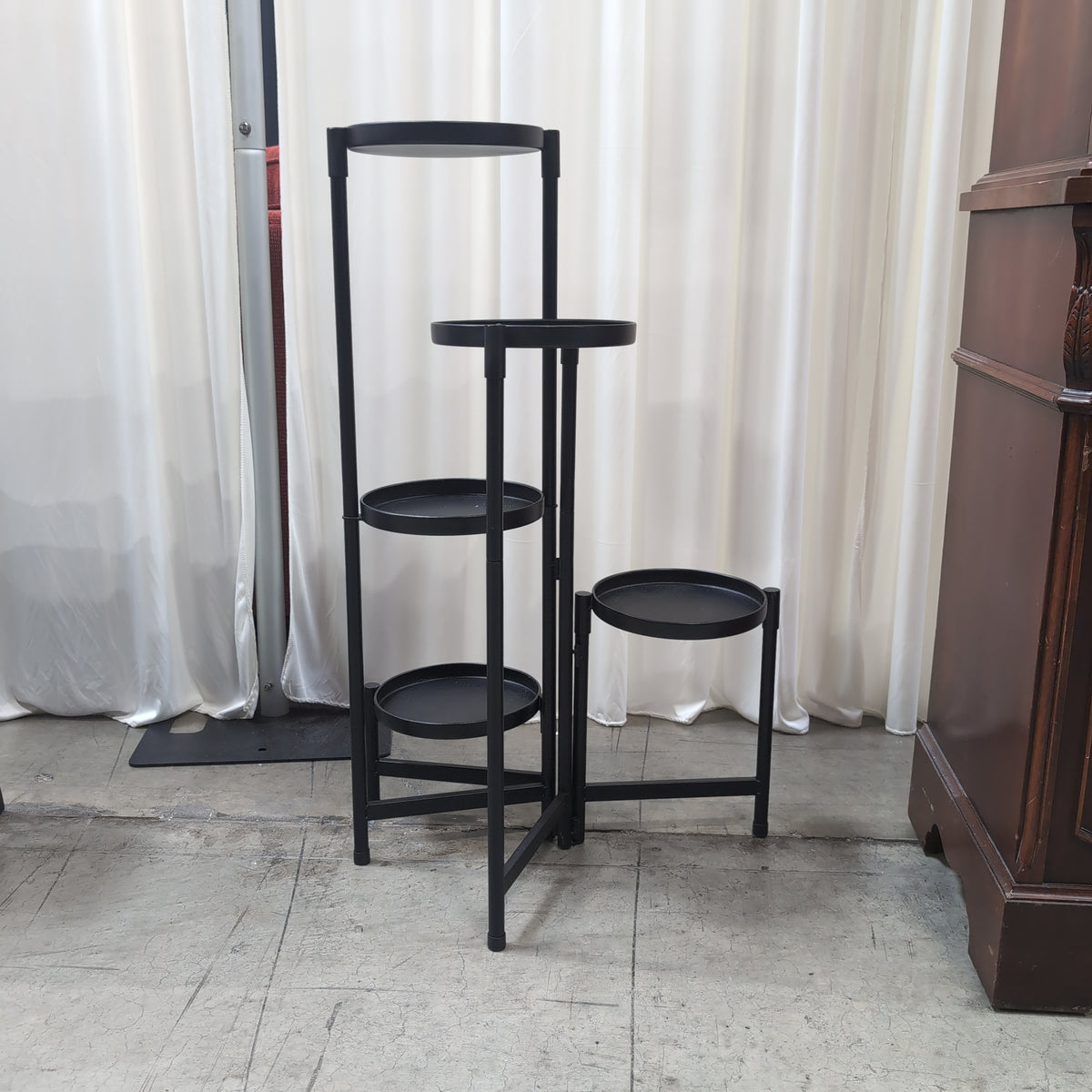 Black Metal Five-Tier Plant Stand