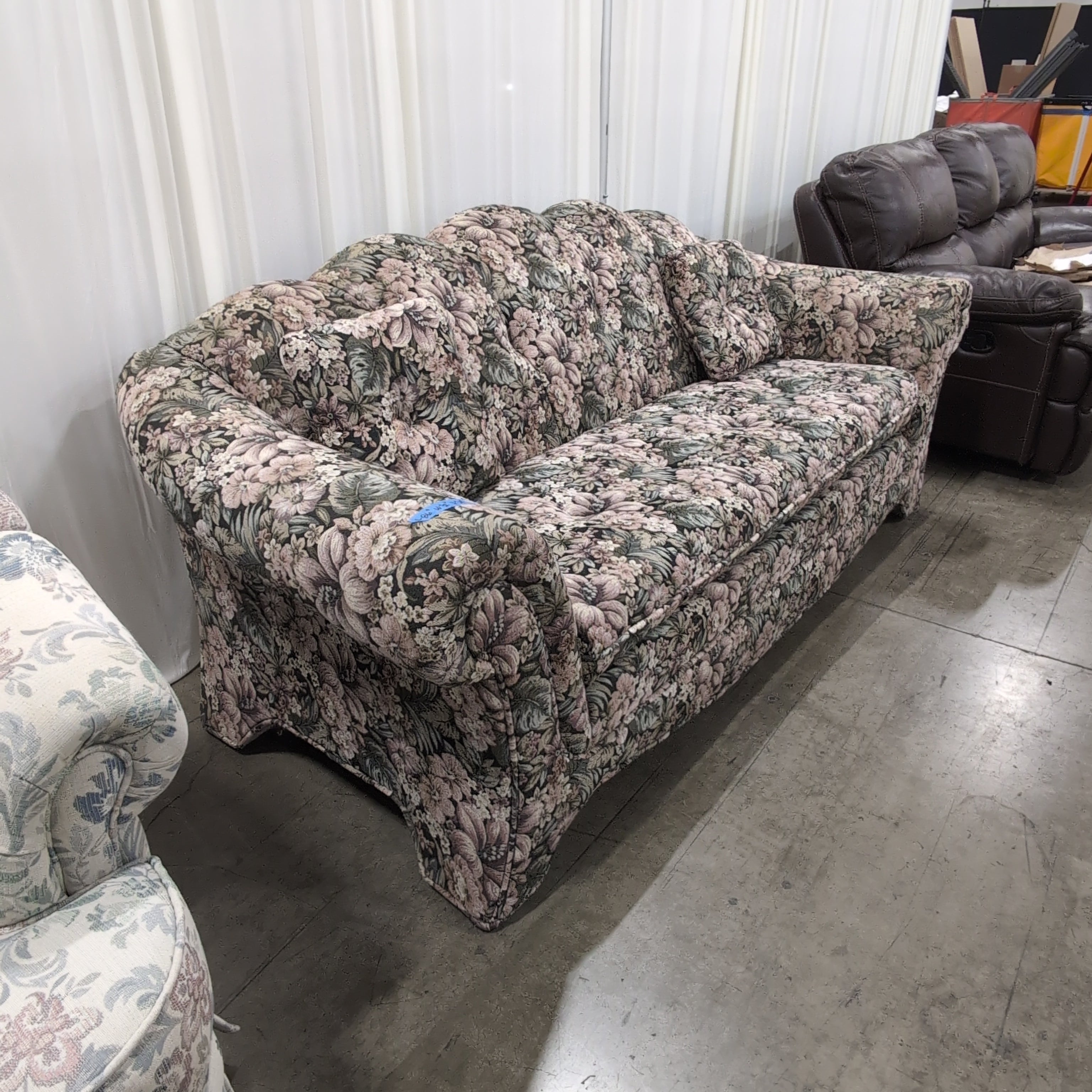 England CORSAIR Multi-Color Floral Tapestry Couch
