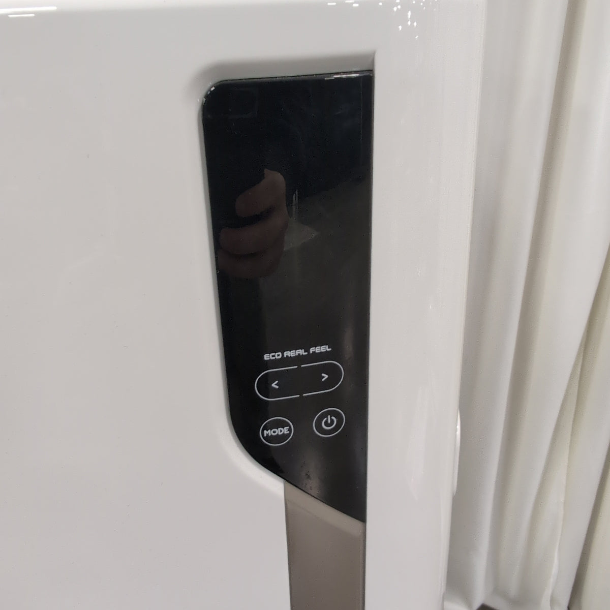 DeLonghi Pinguino White Portable Air Conditioner