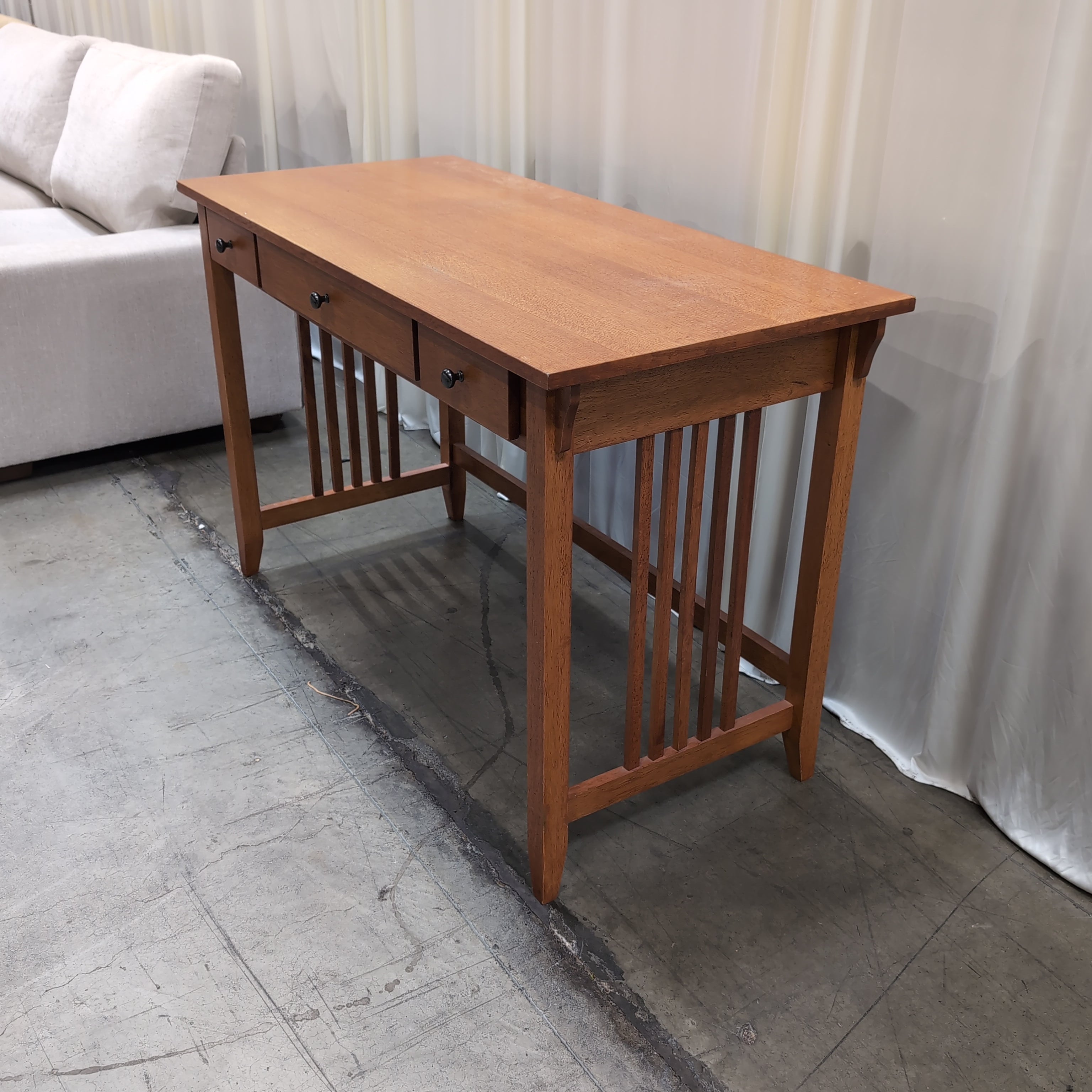Craftsman Oak Tone Storage Bench