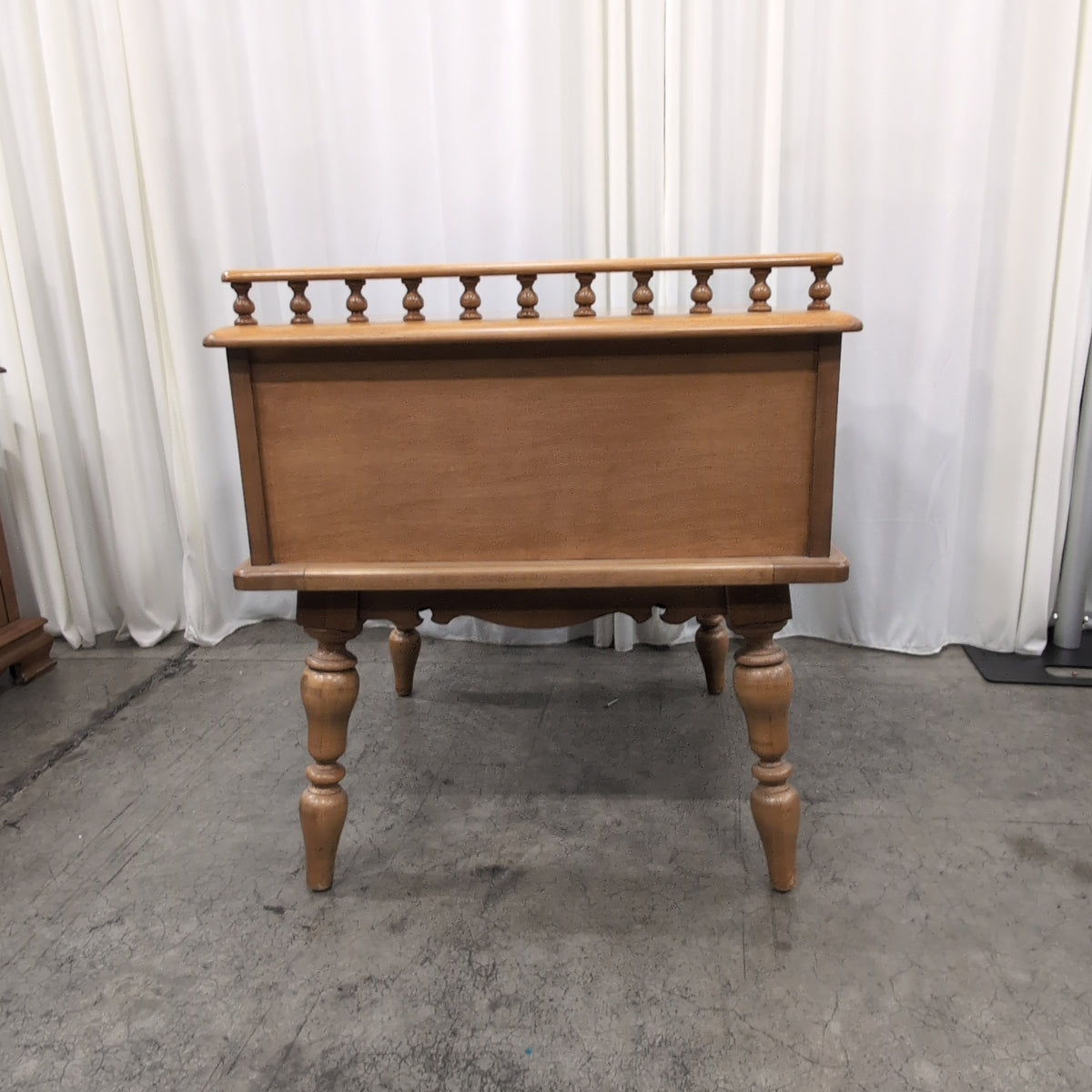 Light Wood Traditional Desk with Spindle Gallery