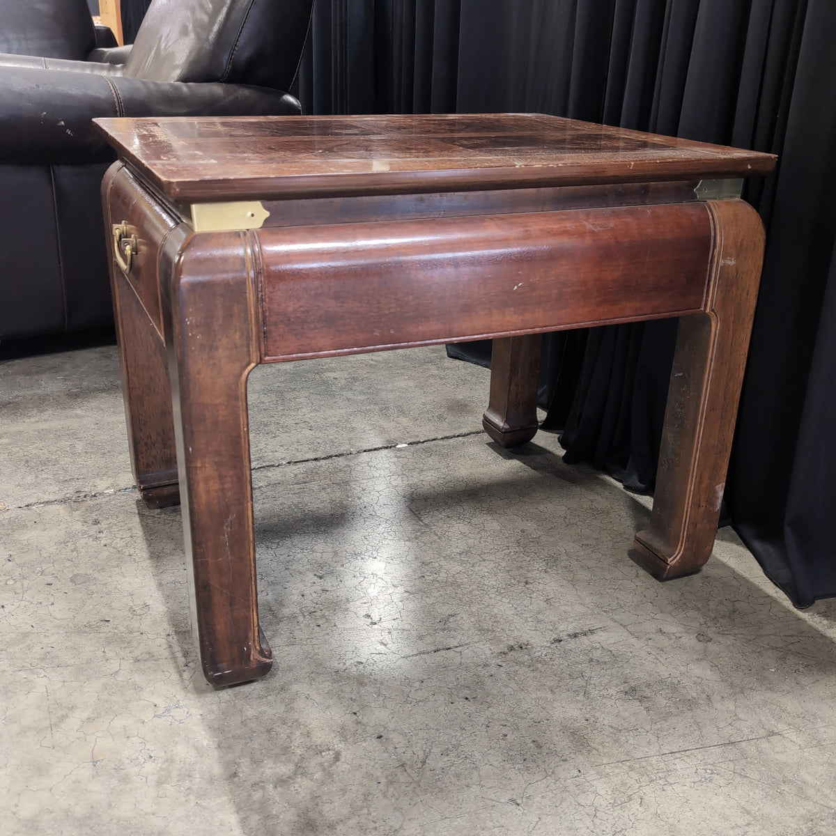 Dark Wood Patterned Top End Table