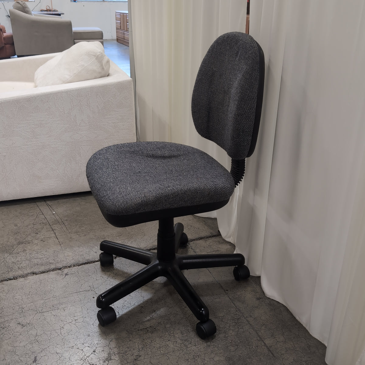 Grey Fabric Office Chair with Swivel Base