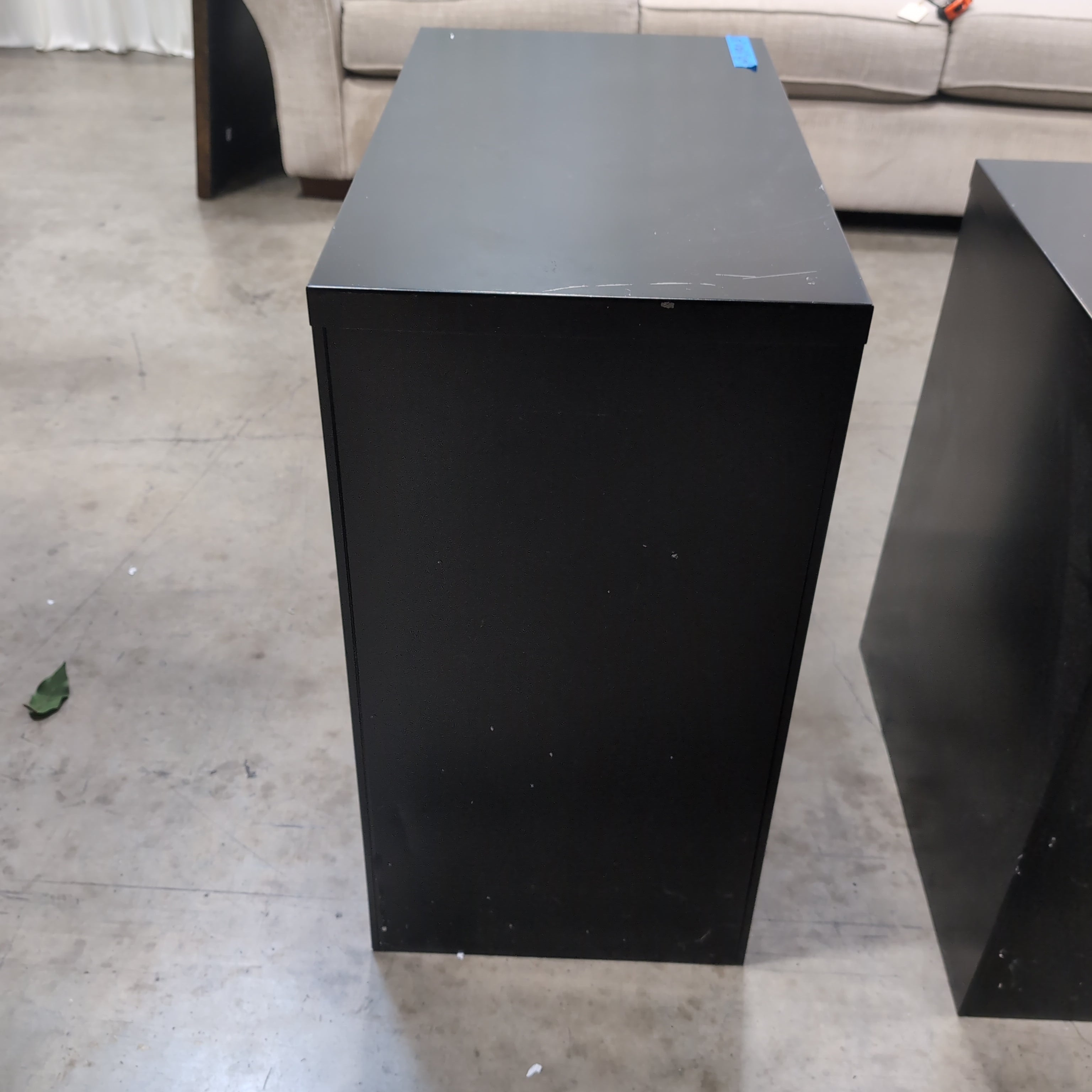 HON Black Two-Drawer Filing Cabinet in Metal