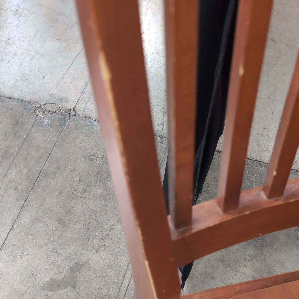 Brown Wood Dining Table and Four Chairs with Slatted Back Chairs