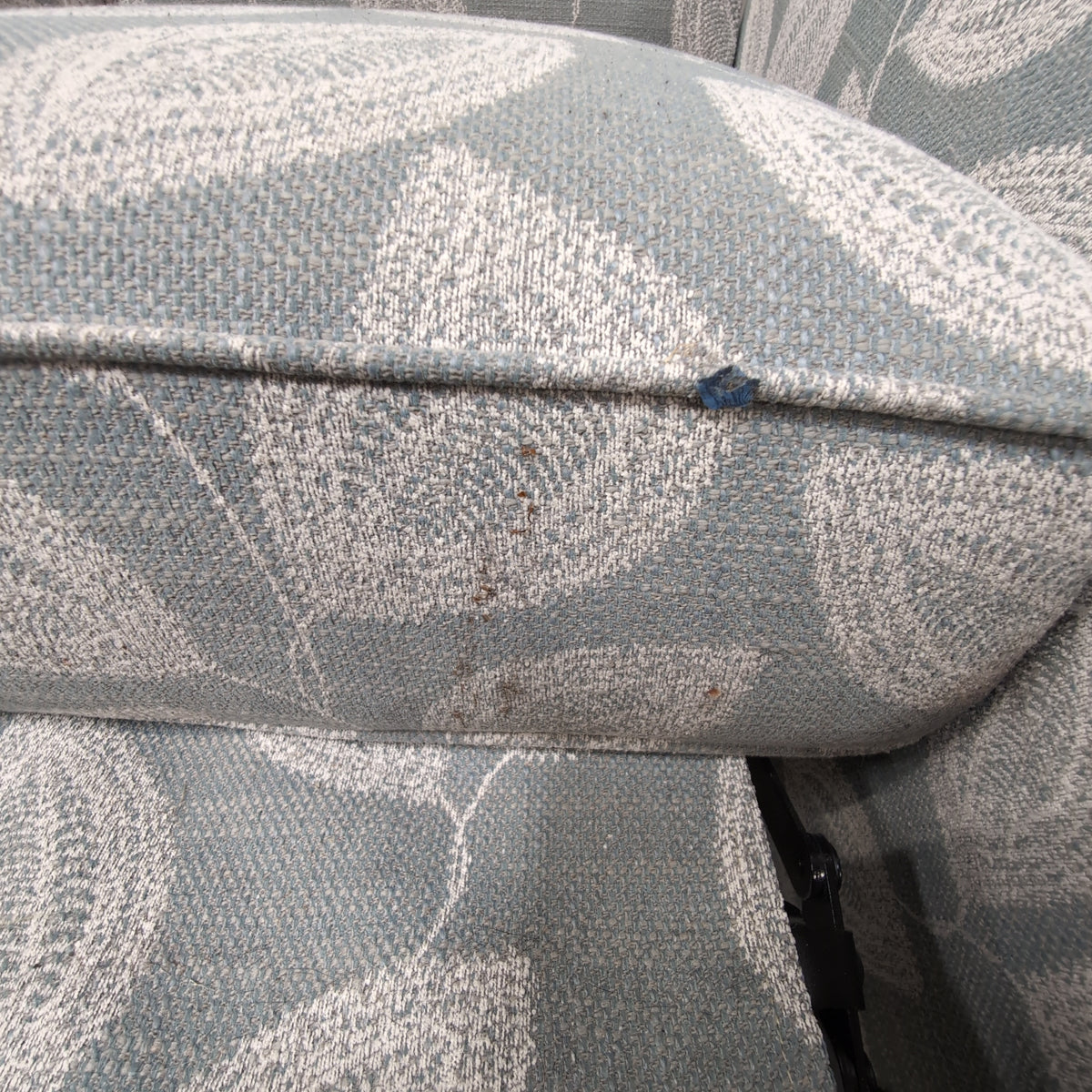 LA-Z-BOY Grey Leaf Pattern Fabric Armchair with Tapered Legs