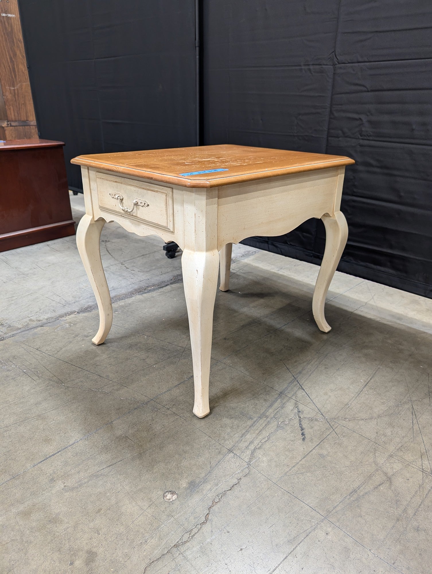 Ethan Allen French Country Style Wood Nightstand End Table