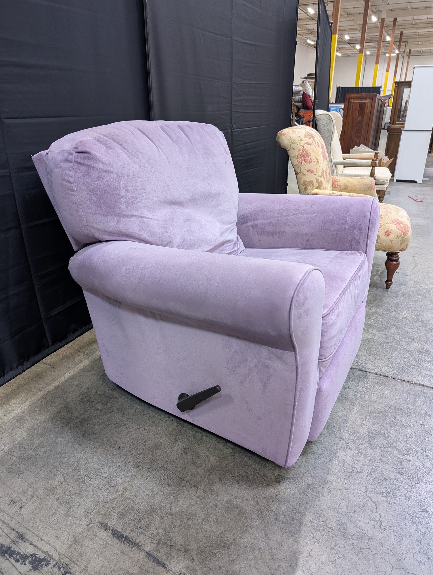 BEST CHAIRS, INC. Lavender Polyester Recliner