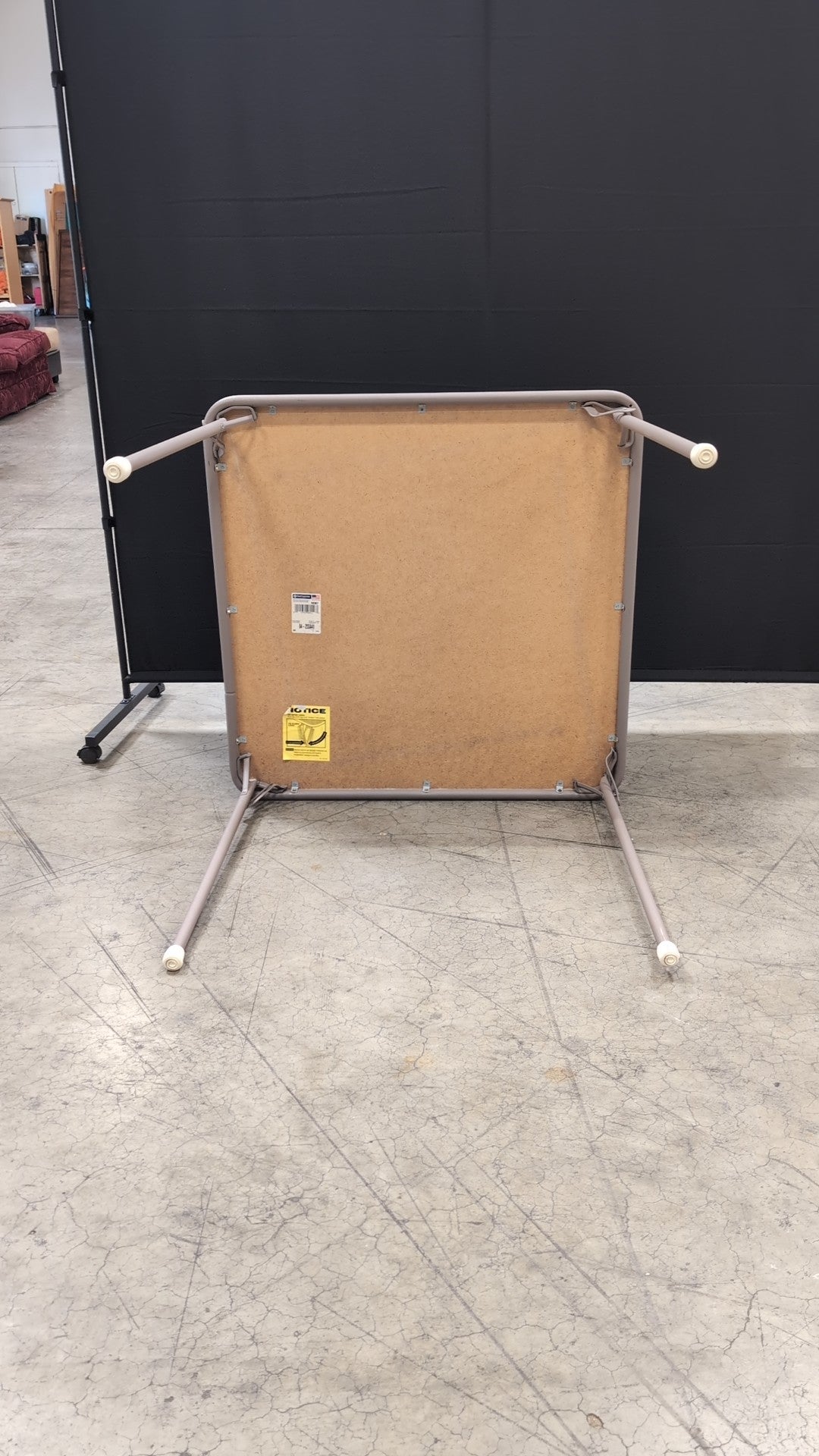 Samsonite Square Folding Table in Taupe