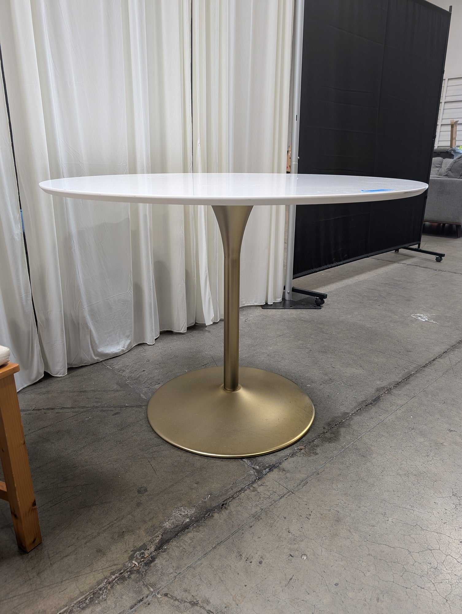 Mid-Century Modern White Round Dining Table with Gold Tulip Base