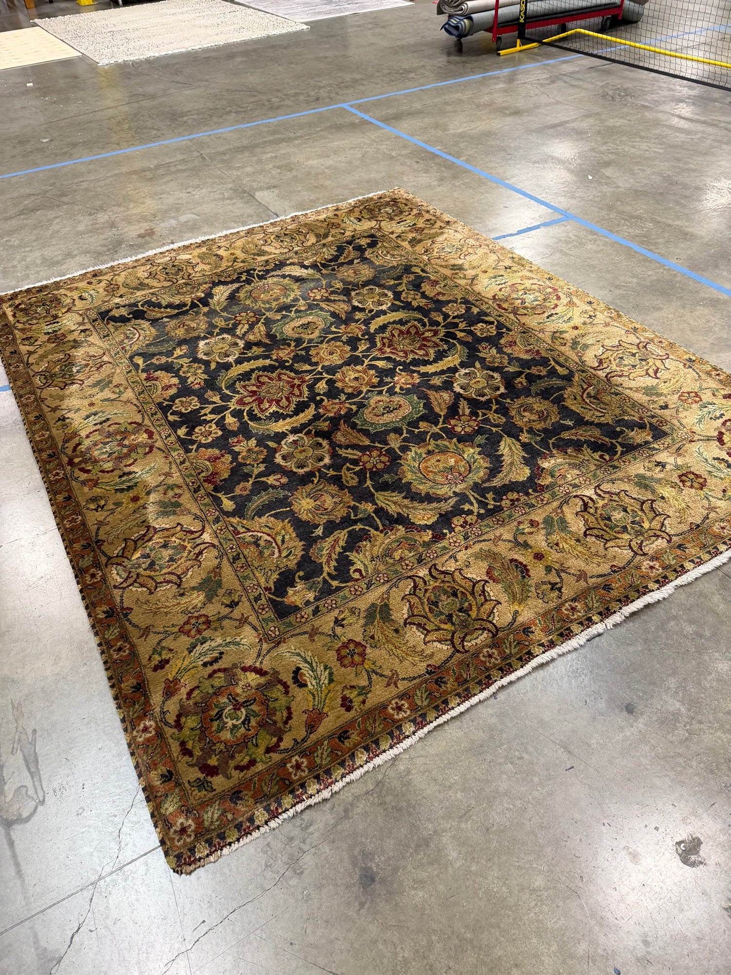 Kaleen Isfahan Style Hand Made 100% Wool 8 x 10 Area Rug | Design: 6329F