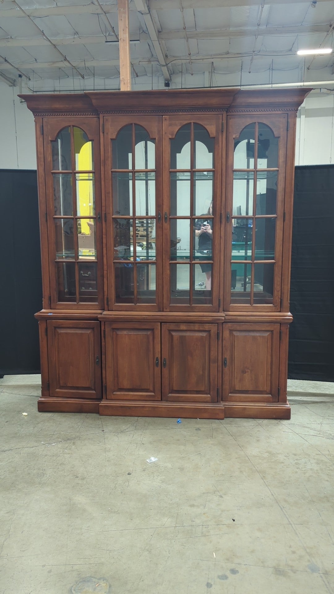 Lexington Brown Wood Breakfront China Cabinet