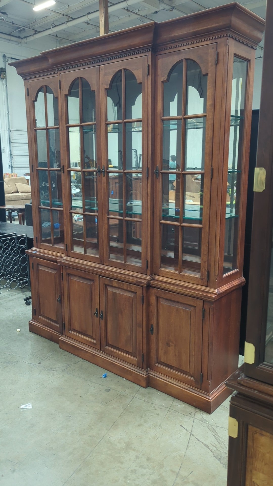 Lexington Brown Wood Breakfront China Cabinet