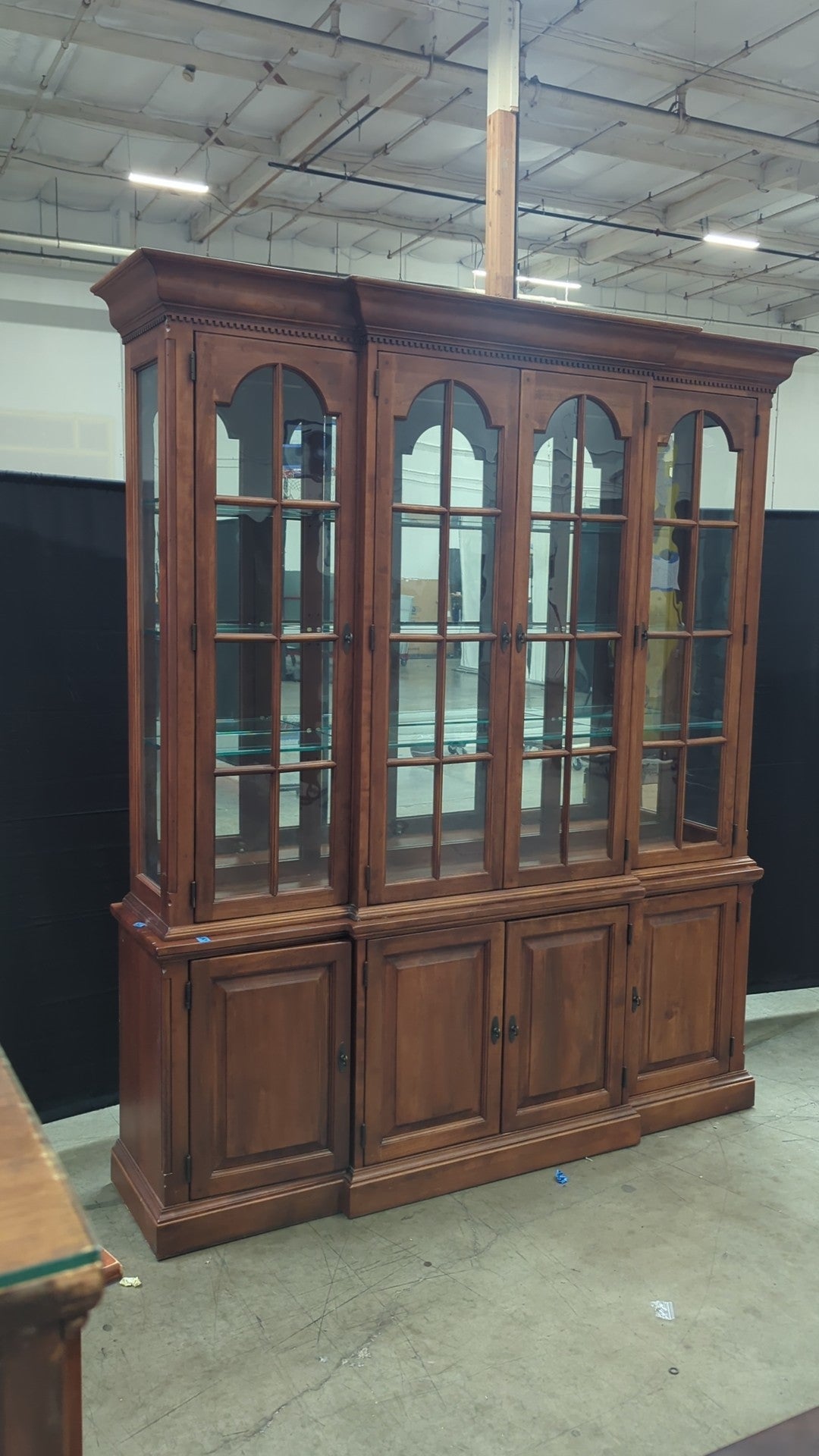 Lexington Brown Wood Breakfront China Cabinet