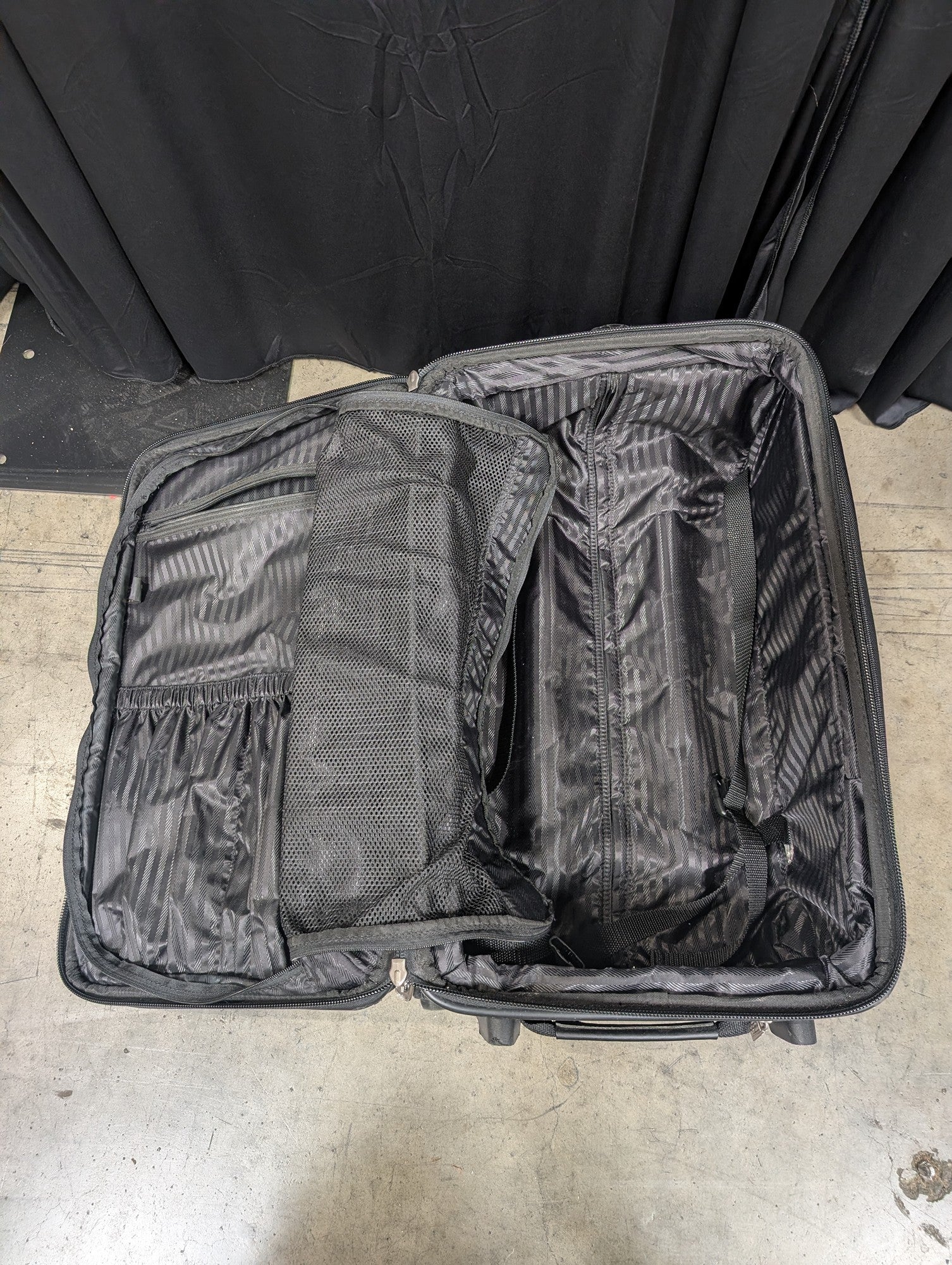 Kirkland Signature Rolling Suitcase in Ballistic Nylon