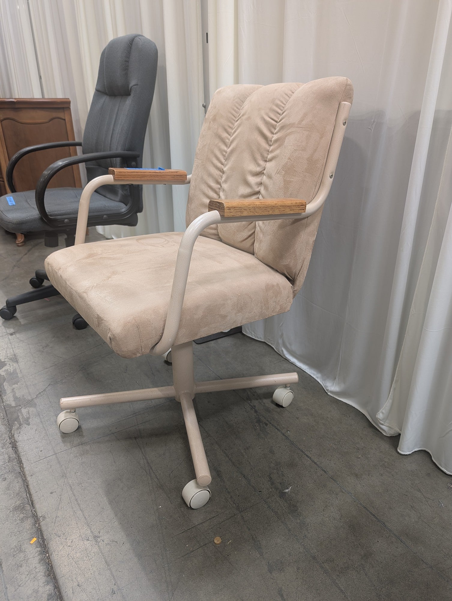 Beige Upholstered Retro Style Chair with Wood Armrests