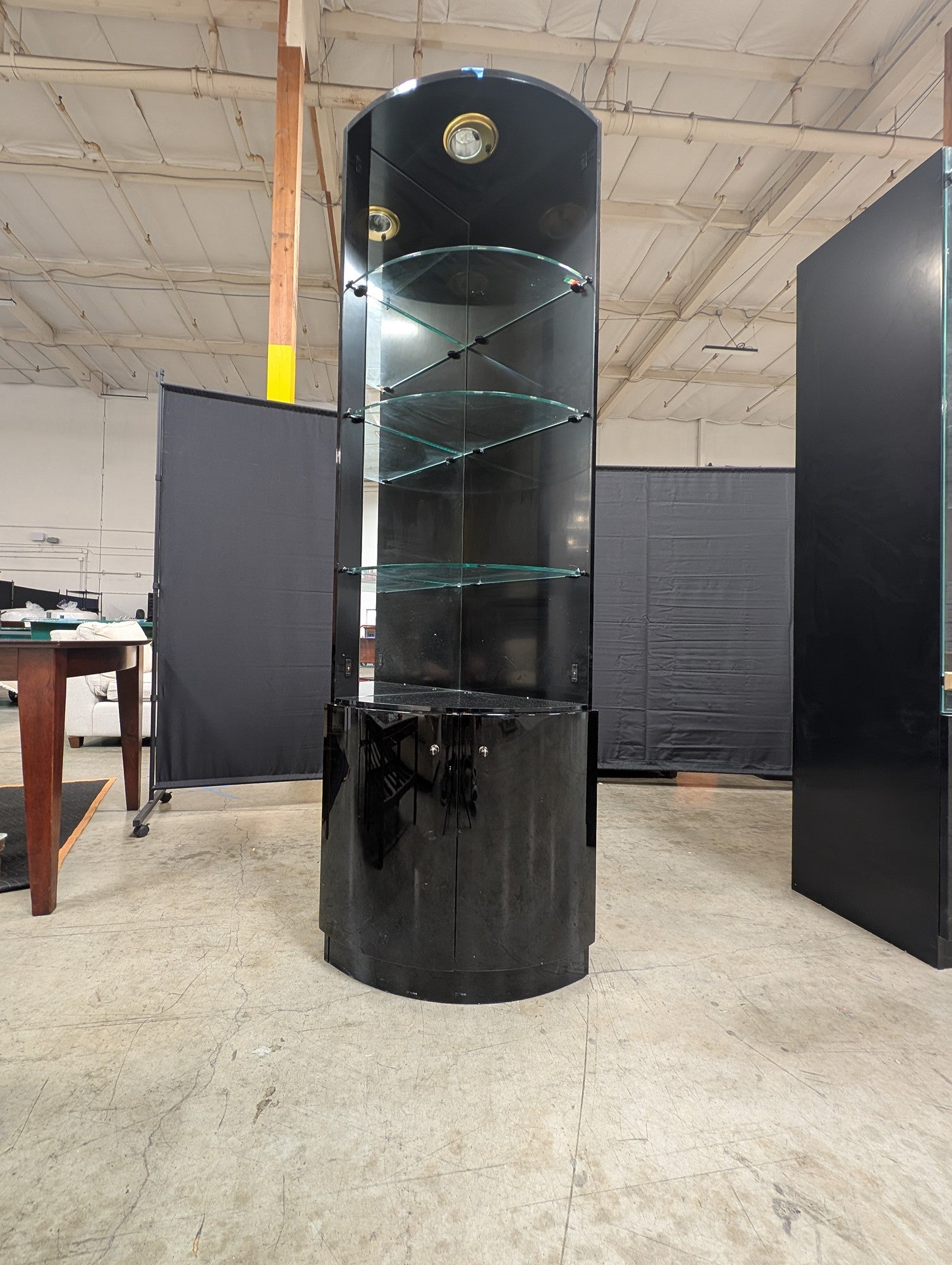 Glossy Black Curved Display Cabinet with Illuminated Glass Shelves