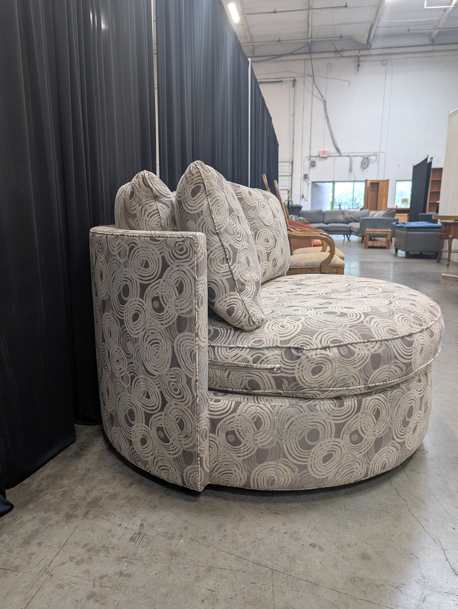 Macy's Modern Concepts Round Swivel Chair in Beige and Grey Swirl