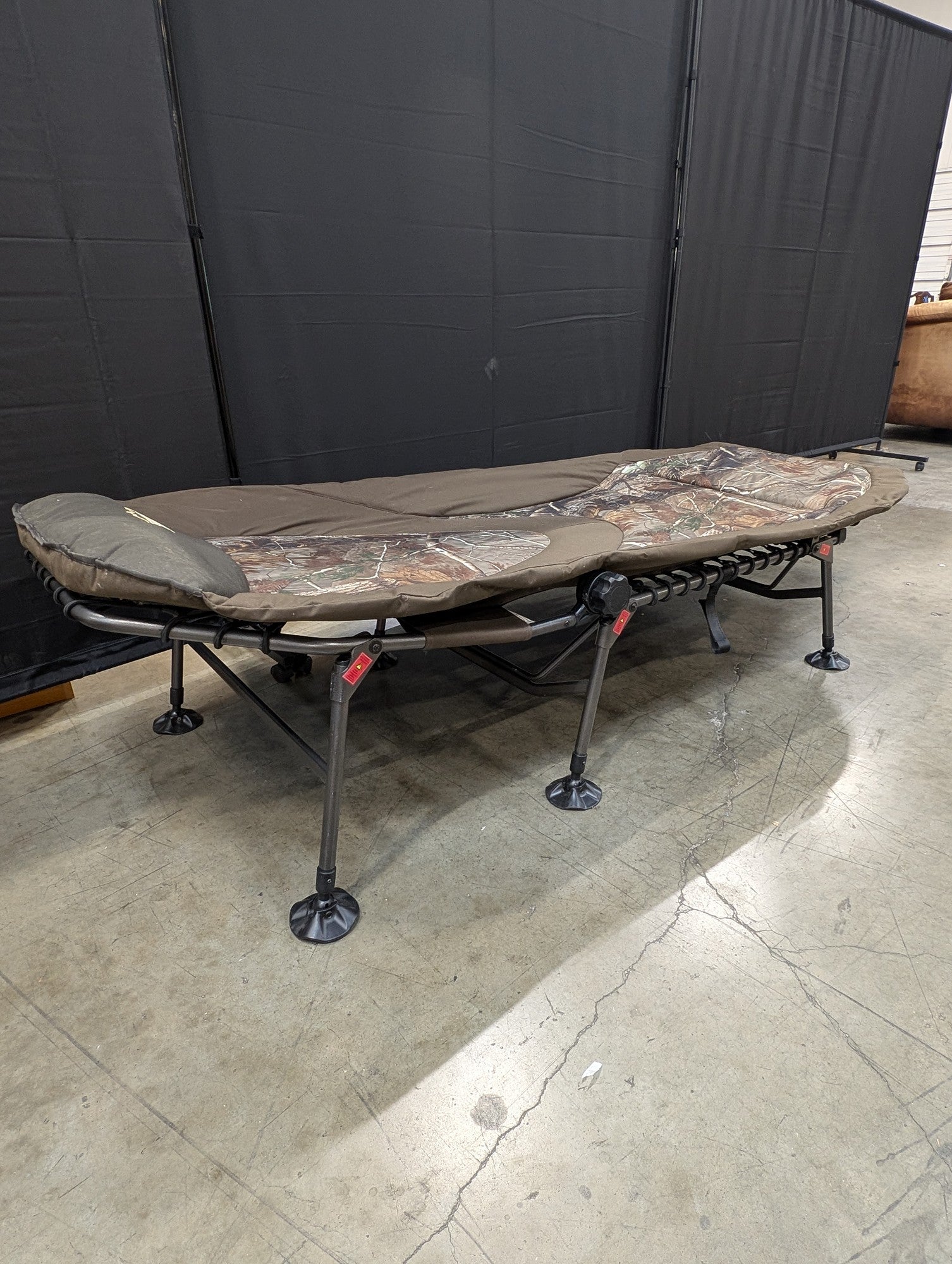 Timber Ridge Camouflage Portable Outdoor Bed Chair Adjustable Cot
