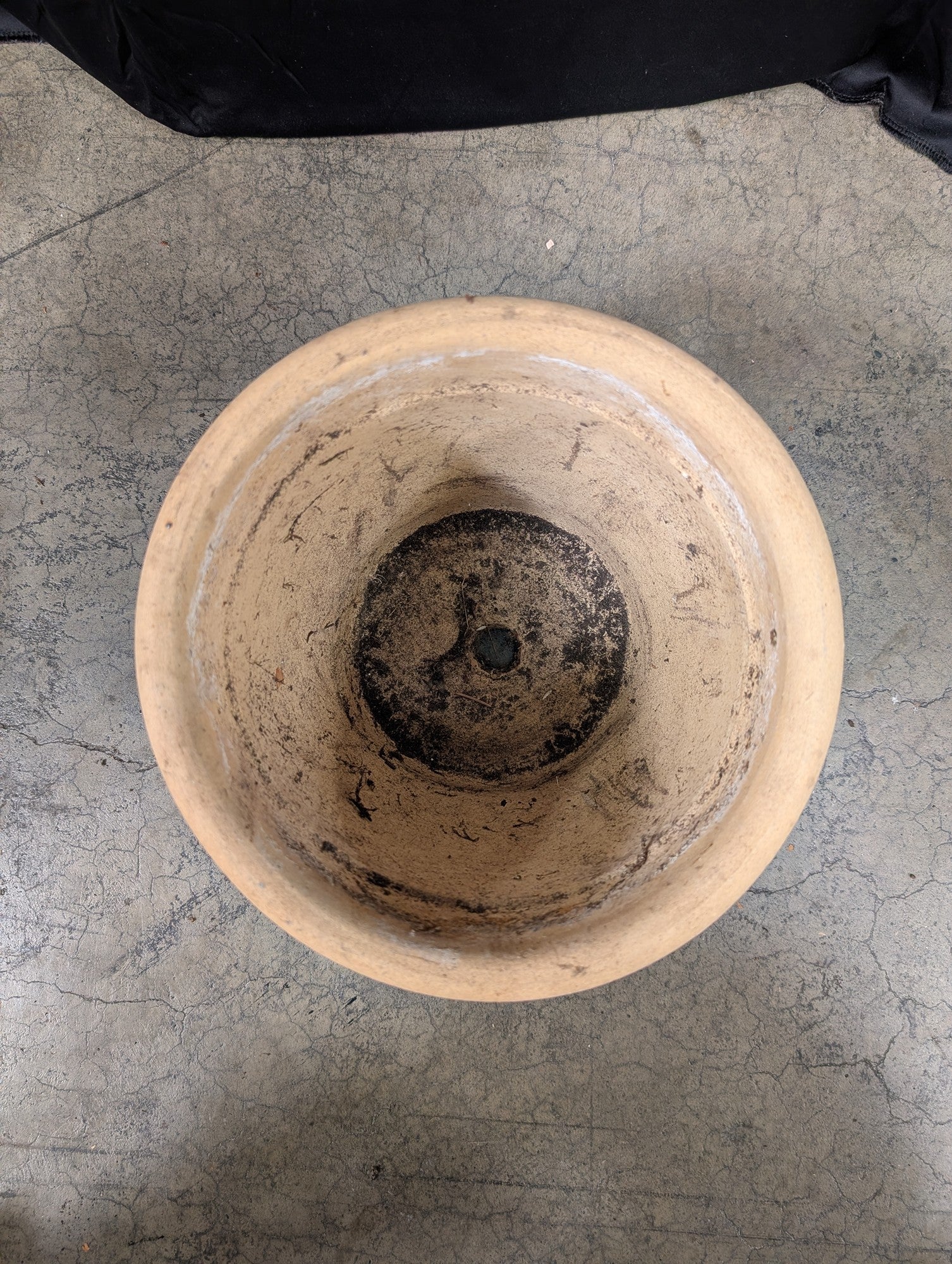 Round Green Glazed Planter with Terracotta Rim