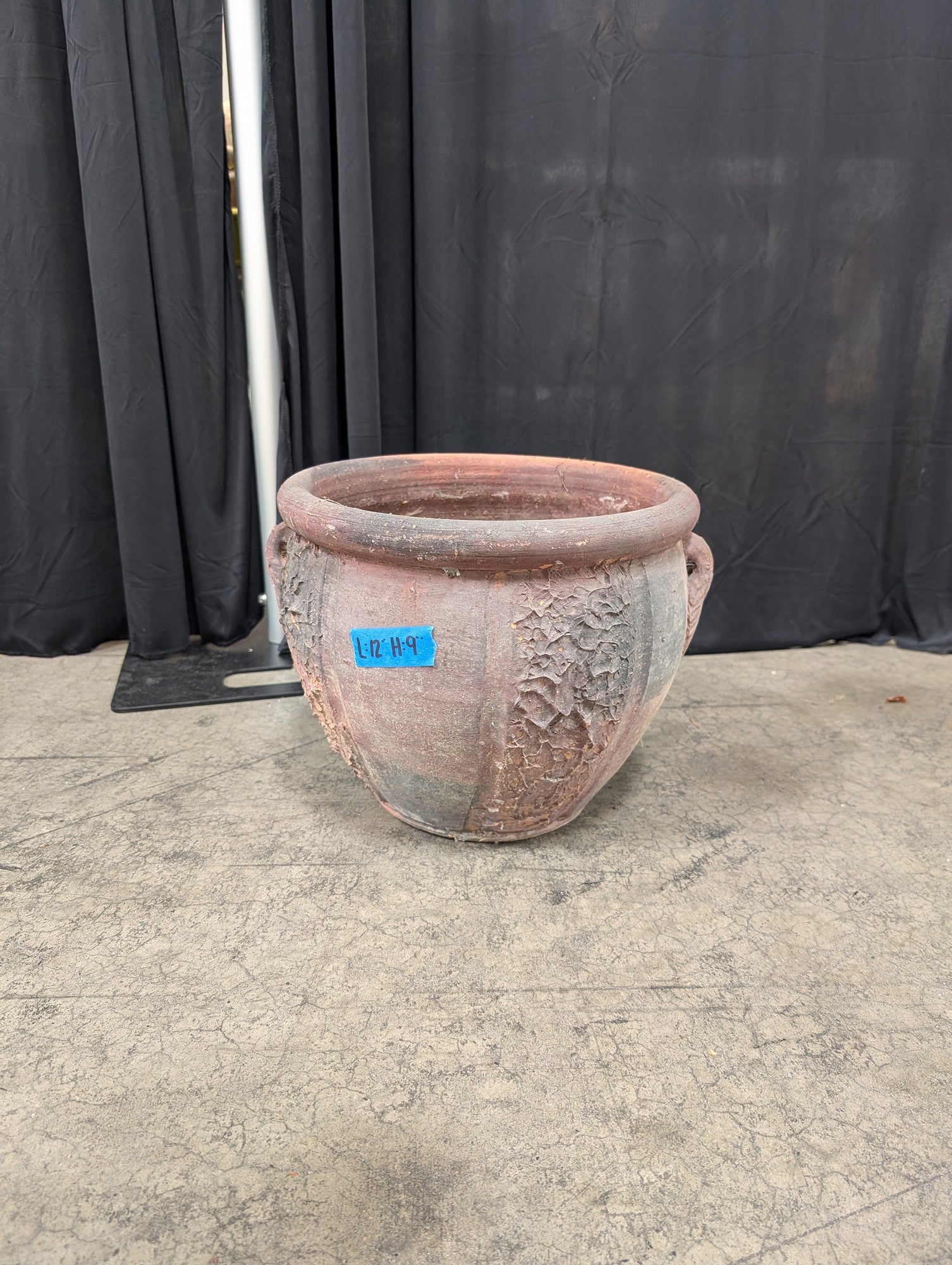 Rustic Terracotta Outdoor Planter with Textured Finish