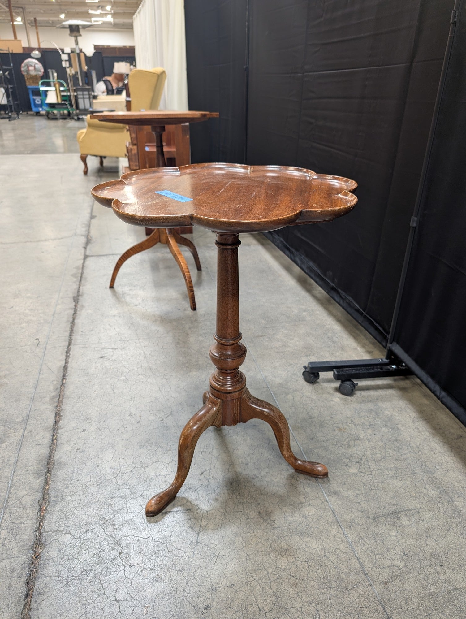 Scalloped Mahogany Pedestal End Table with Tripod Base