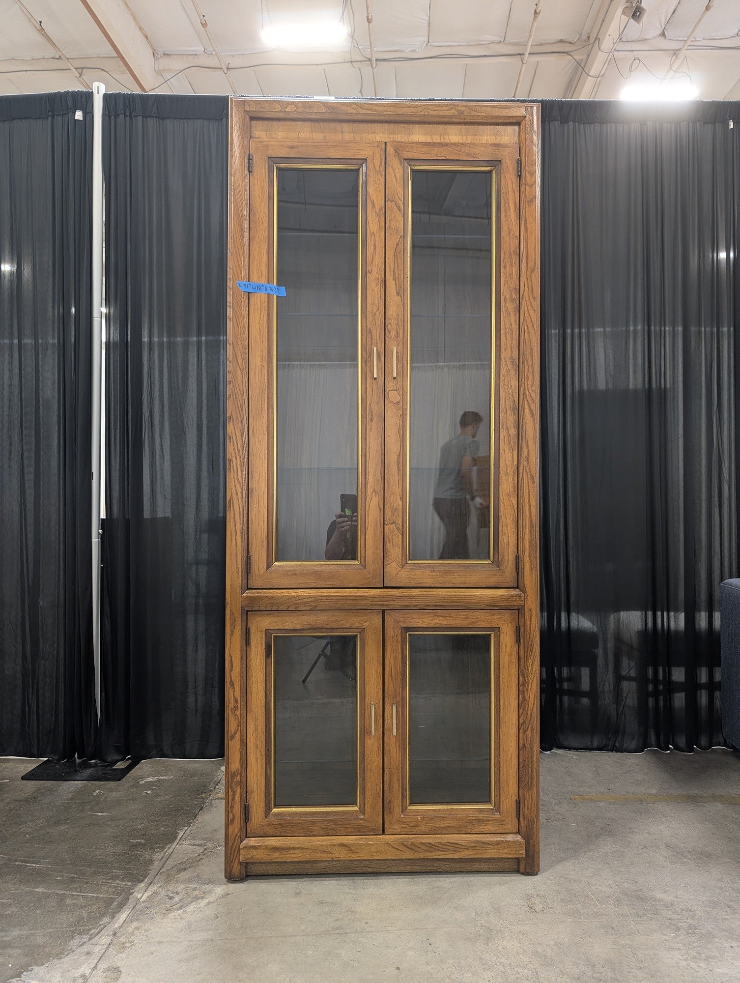 Traditional Four-Door Glass Display China Cabinet in Wood