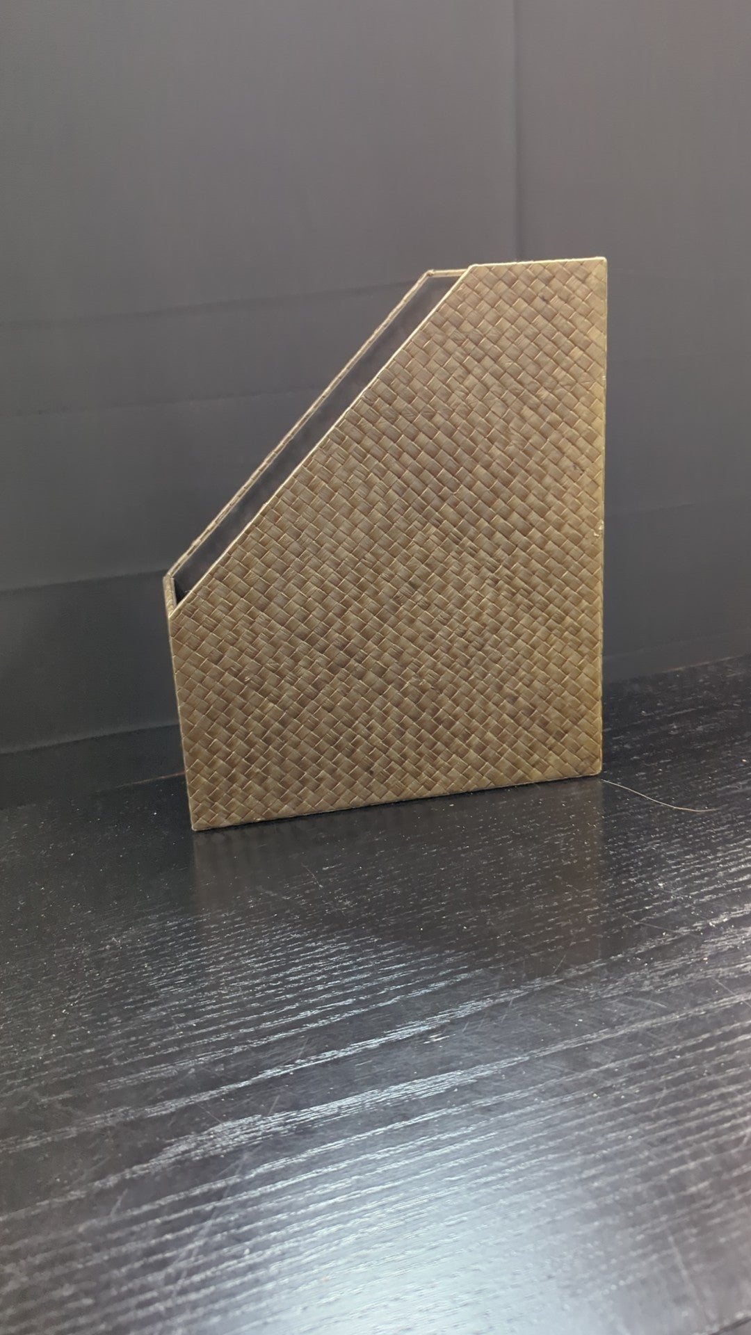 VIA MOTIF Brown Woven Magazine File Holder