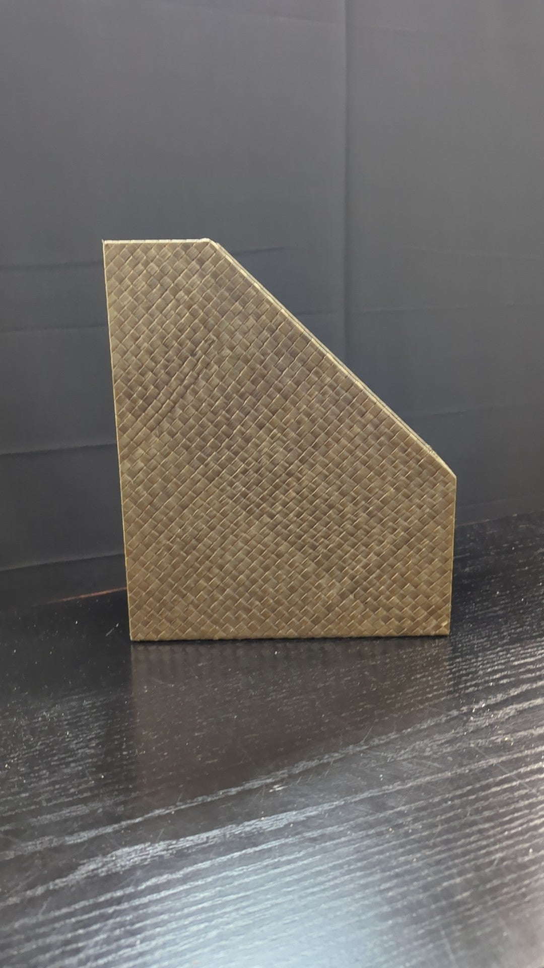 VIA MOTIF Brown Woven Magazine File Holder