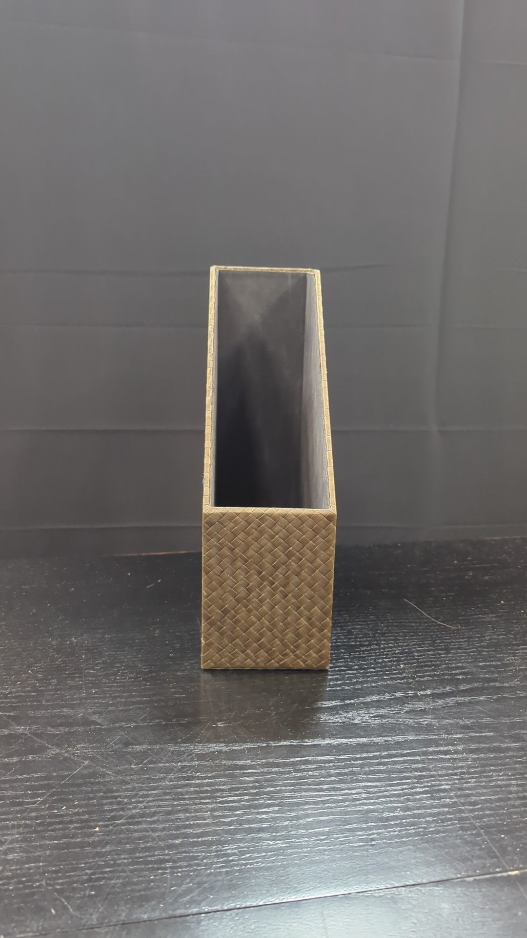 VIA MOTIF Brown Woven Magazine File Holder