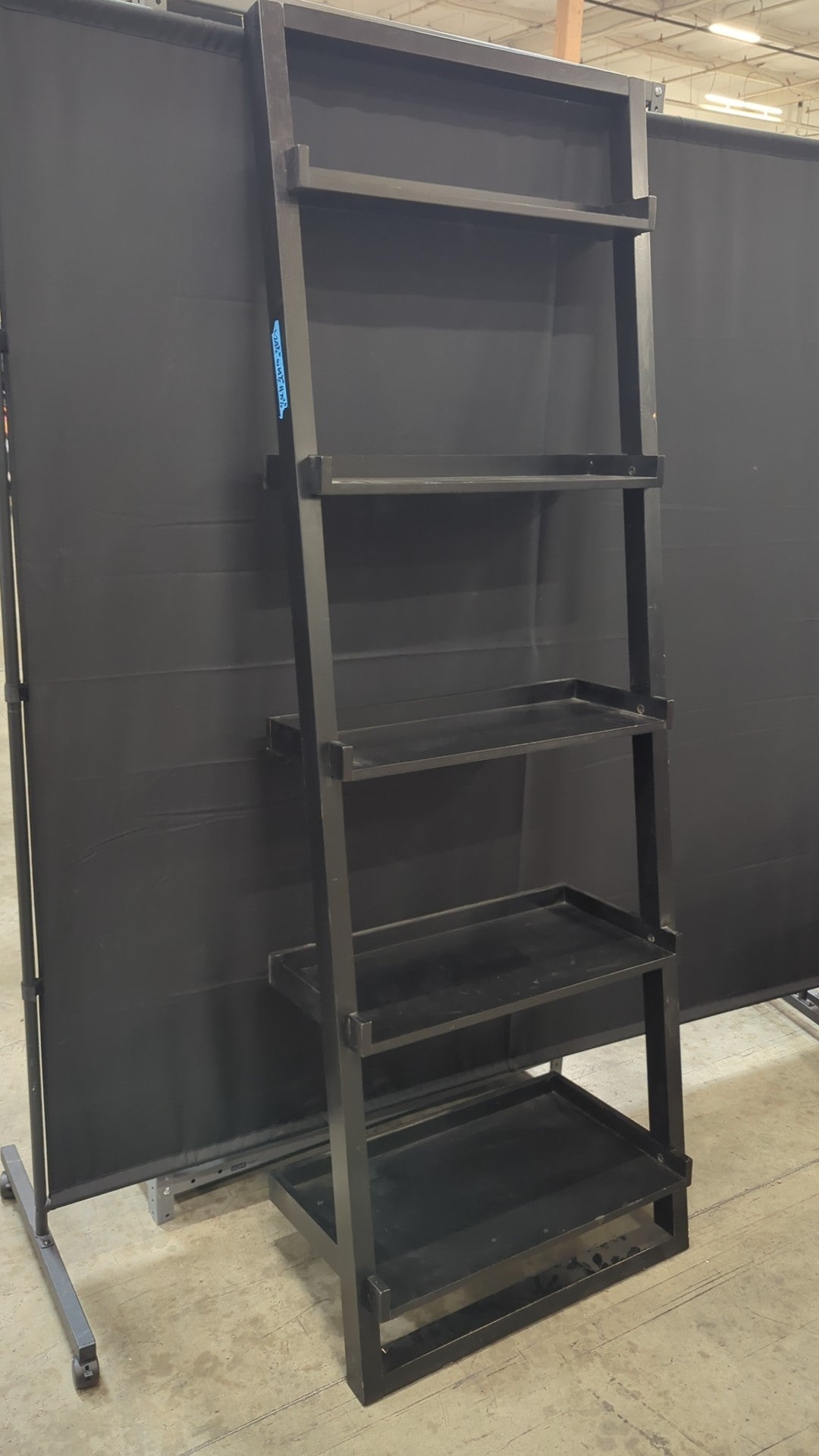 Black Wood Ladder Bookcase with Five Shelves