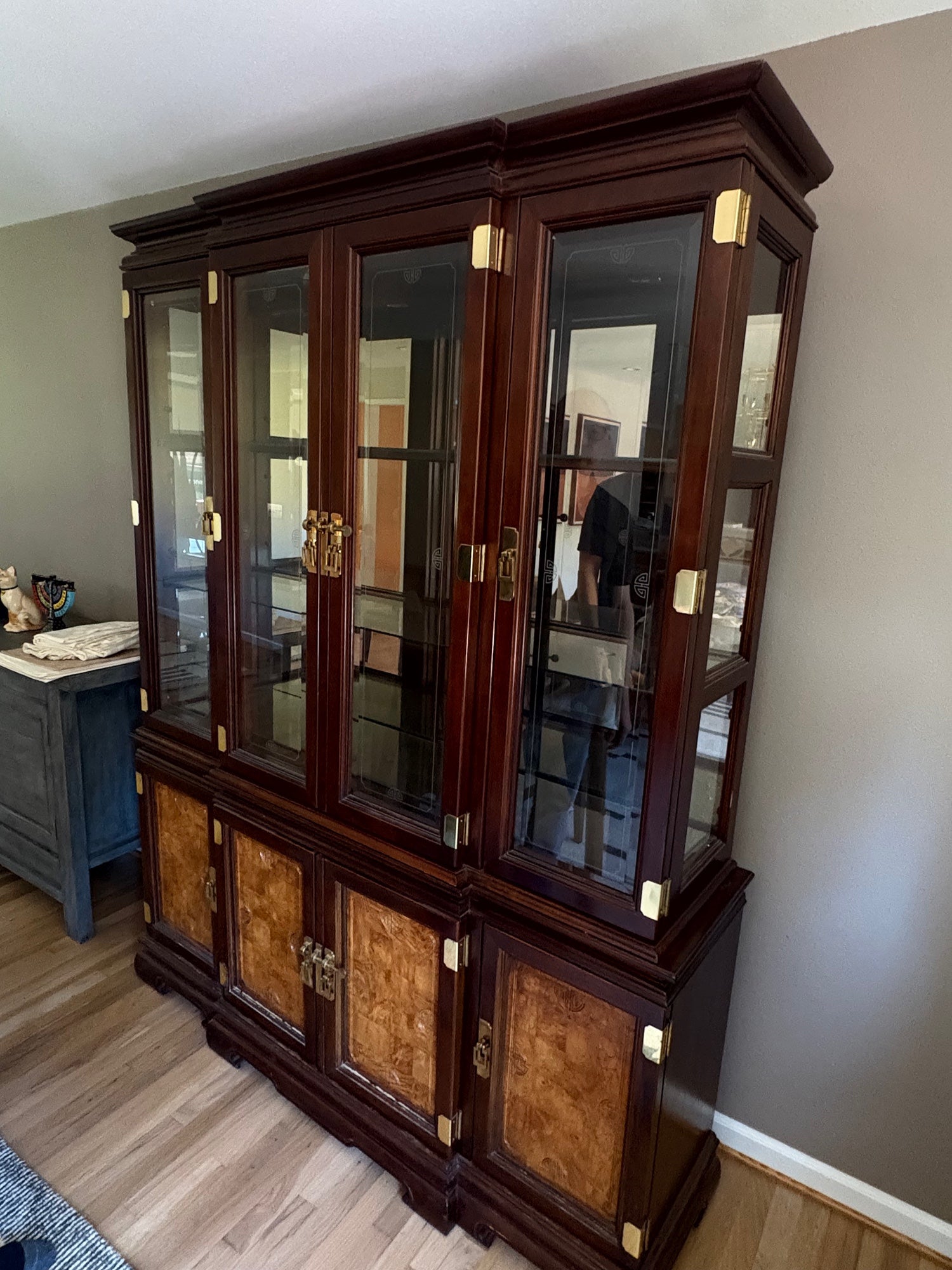 Dark Wood Glass Display Cabinet with Burl Wood Panels