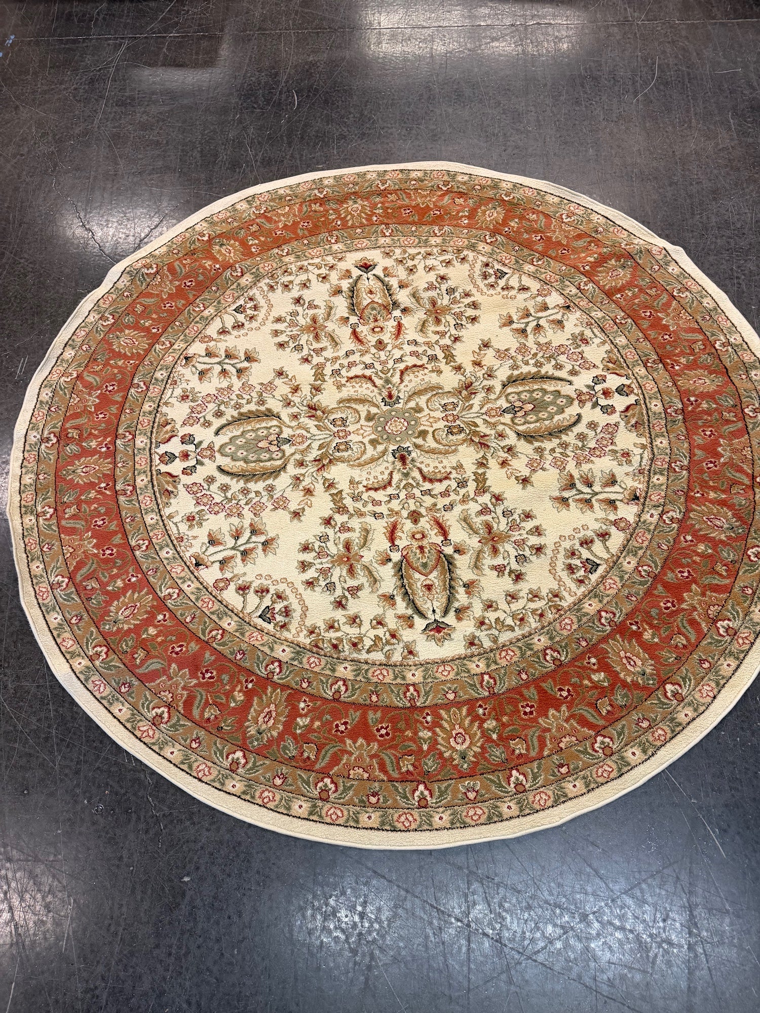 Safavieh Ivory Rust Traditional 8 ft Round Area Rug in Polypropylene