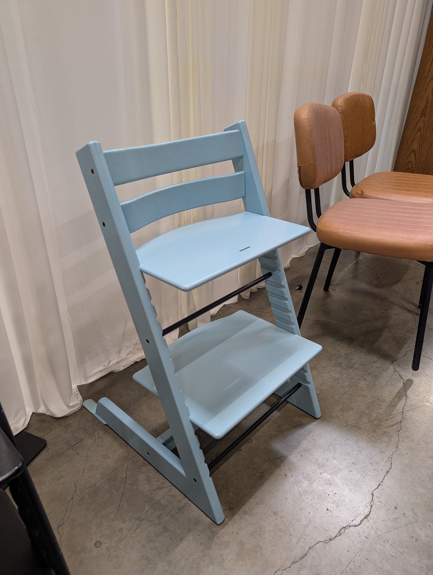 Light Blue Wooden Adjustable High Chair