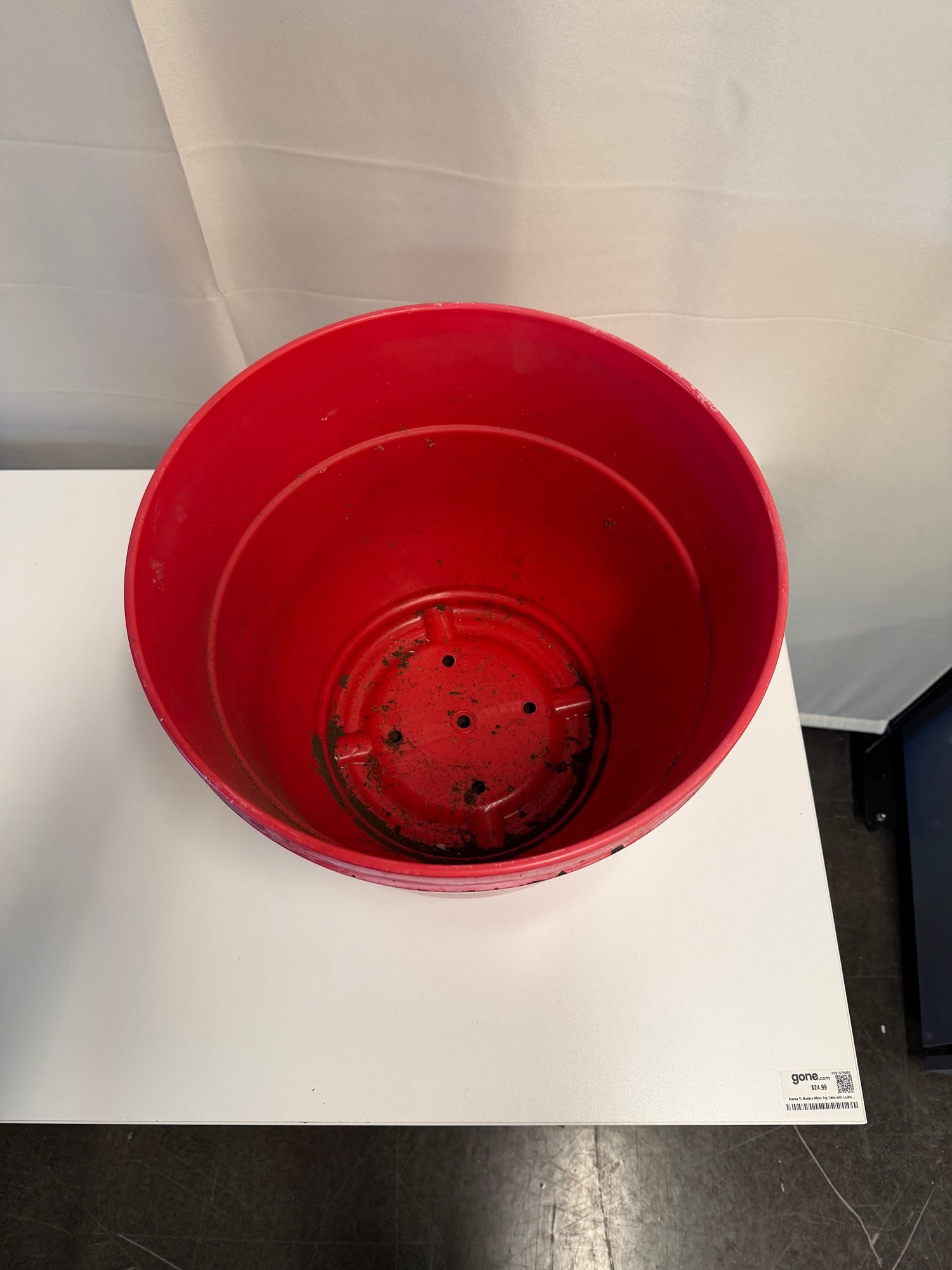 Set of Three Vibrant Red Plastic Planter Pots