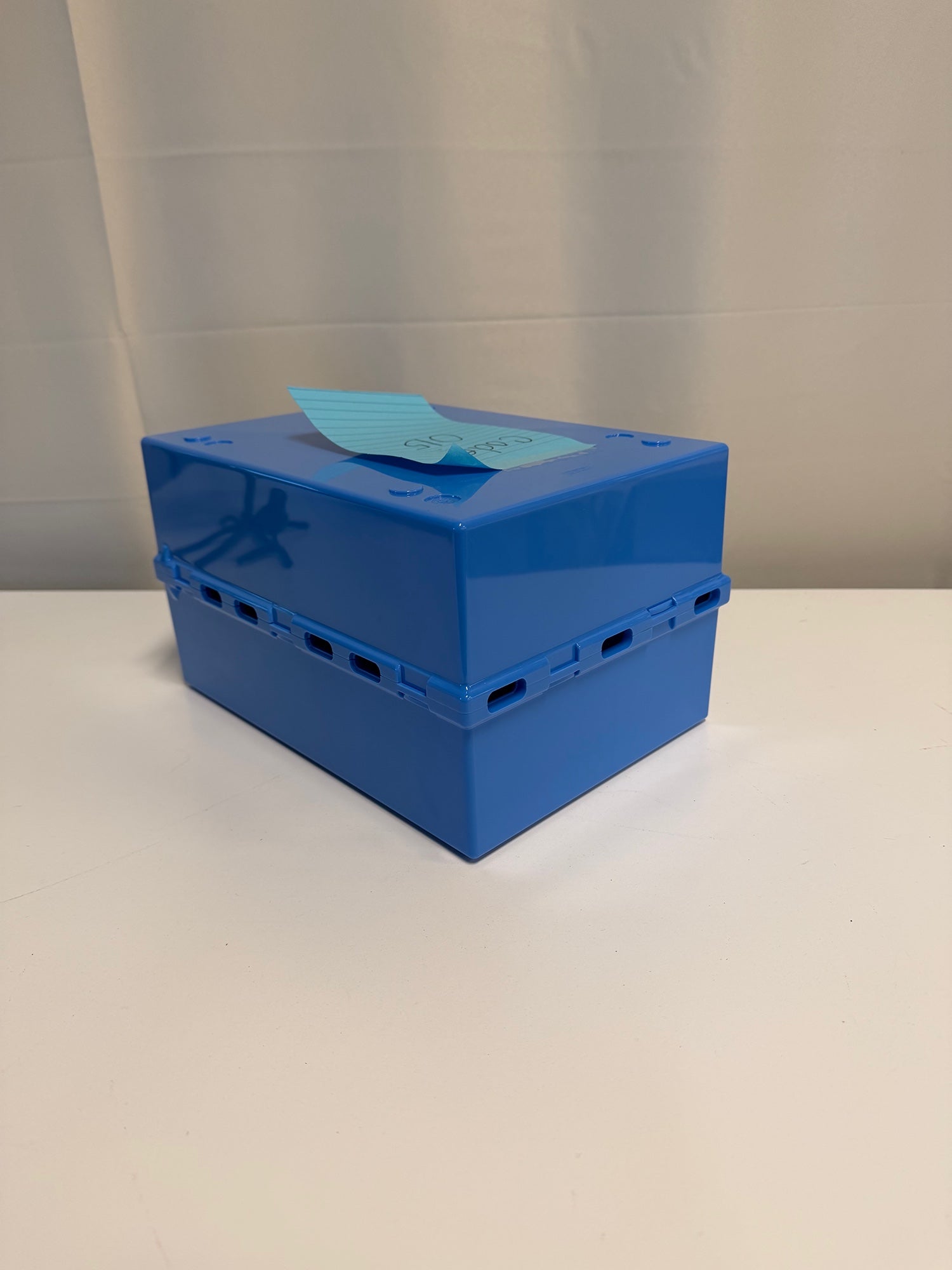 LOCKEBOX Secure Portable Storage Container with Combination Lock
