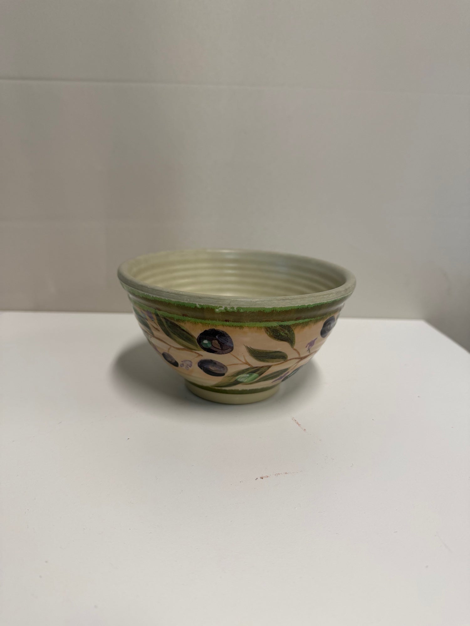 TABLE TOPS UNLIMITED Stoneware Bowl with Olive Motif
