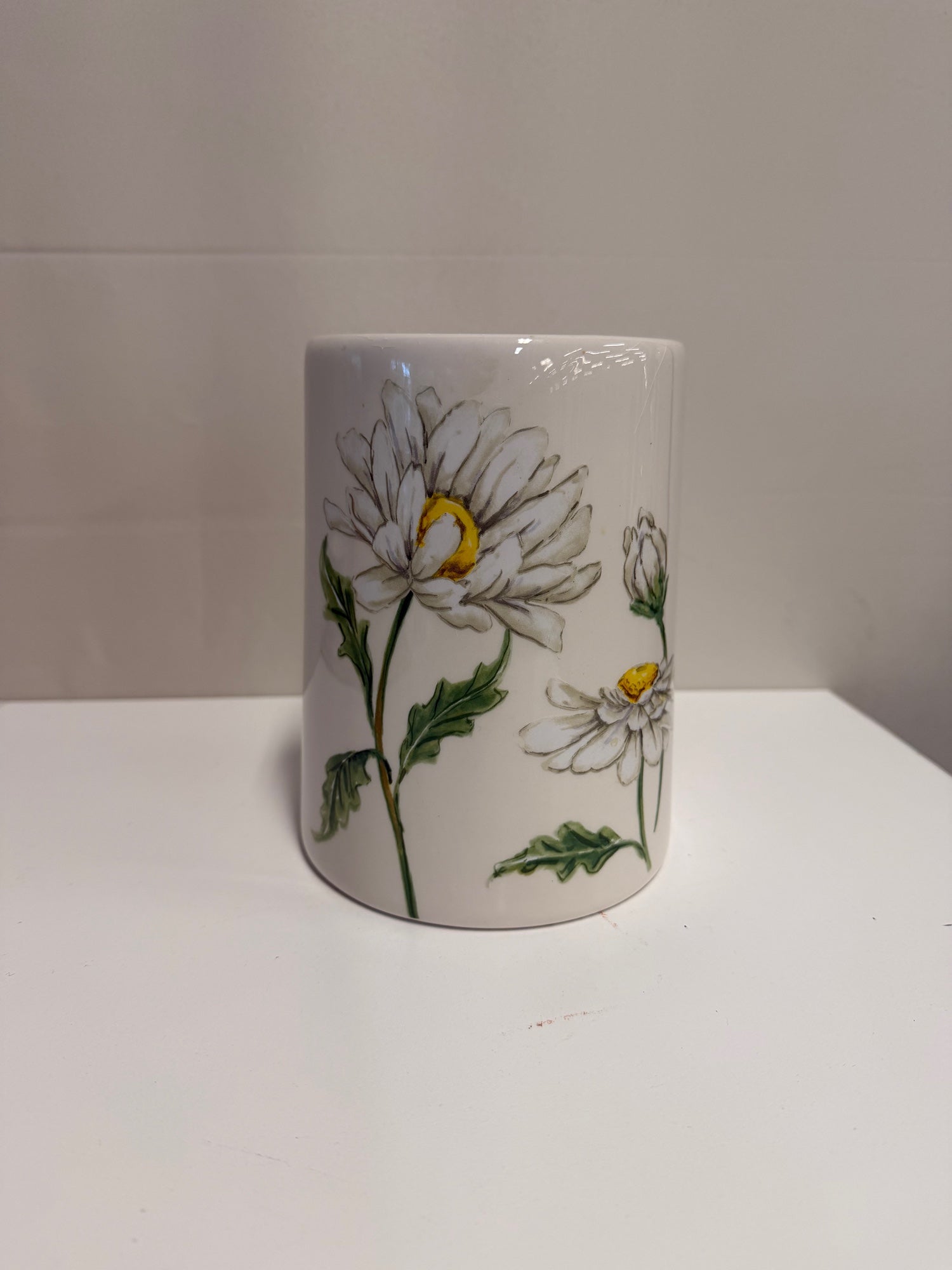Maxcera Spring Collection Daisy Floral Ceramic Utensil Holder / Vase