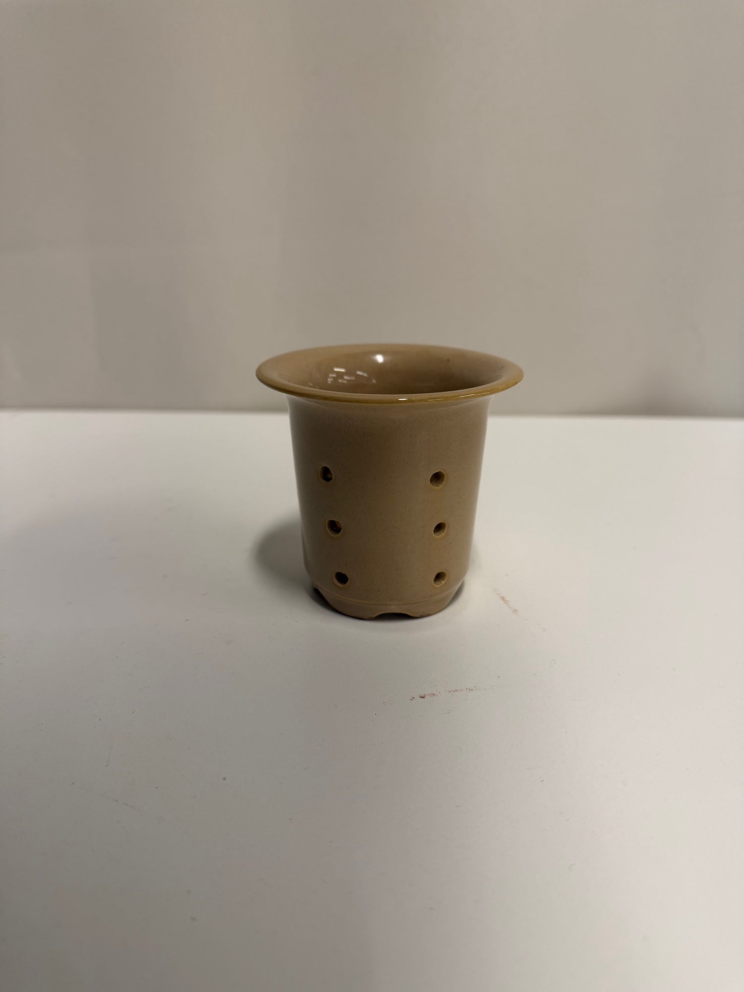 Ceramic Perforated Tea Infuser Cup