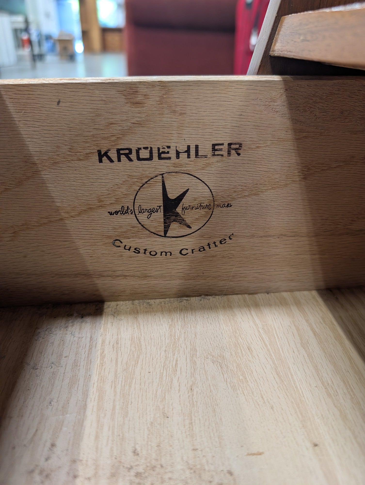 Kroehler Walnut Mid-Century Nightstand with Drawer
