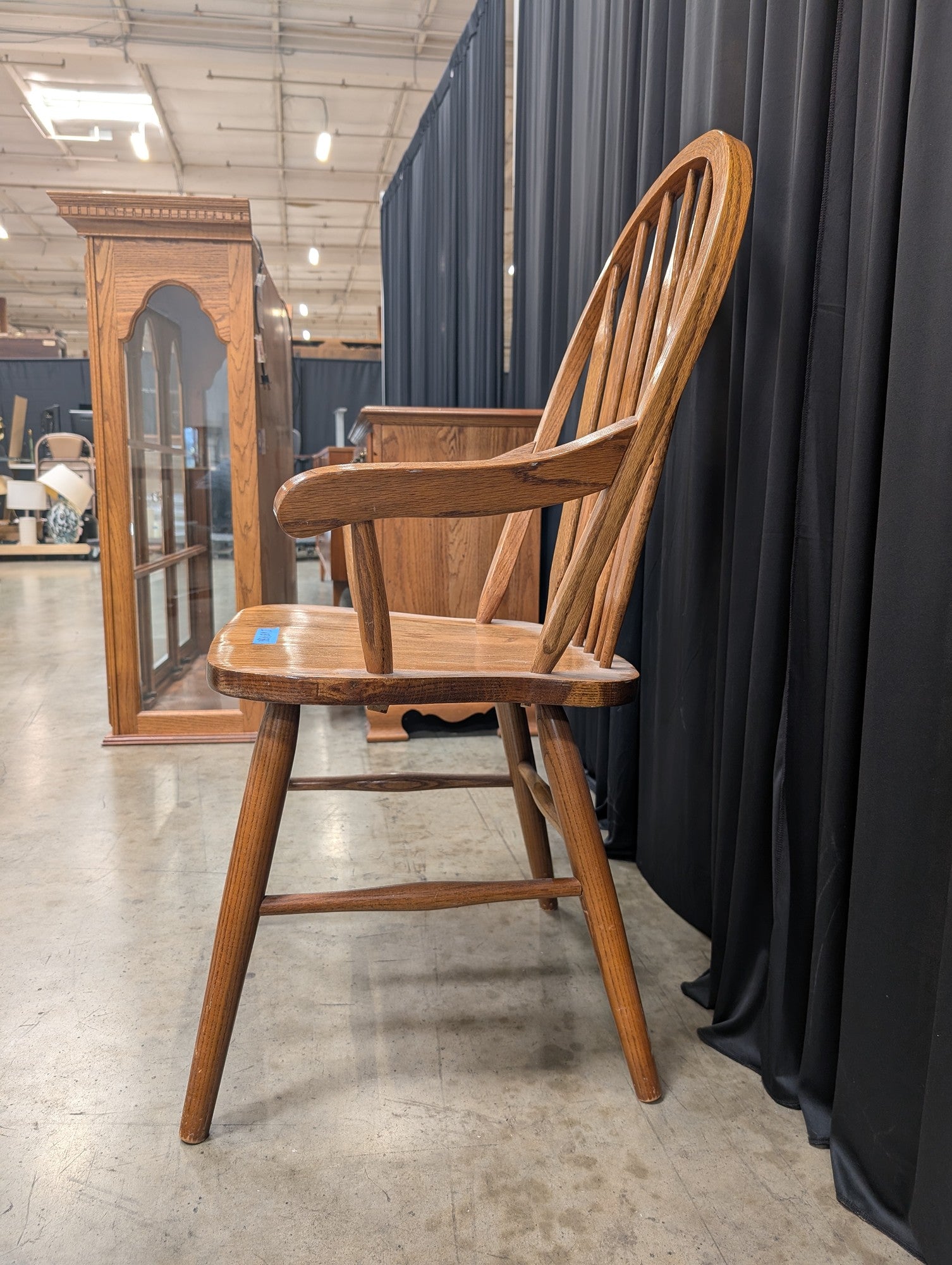 Vintage Windsor Armchair in Oak Wood