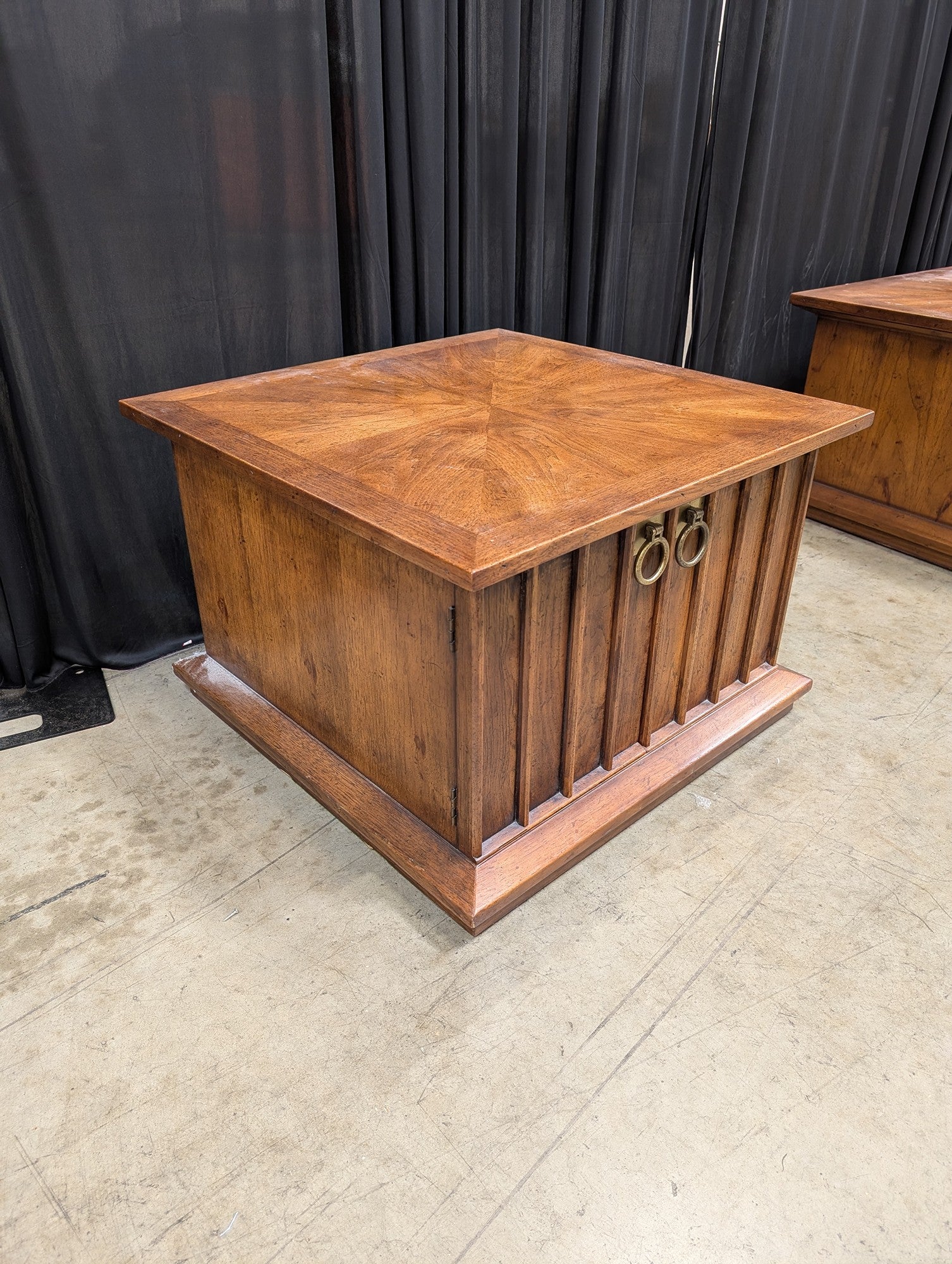 Mid-Century Wood End Table in Oak