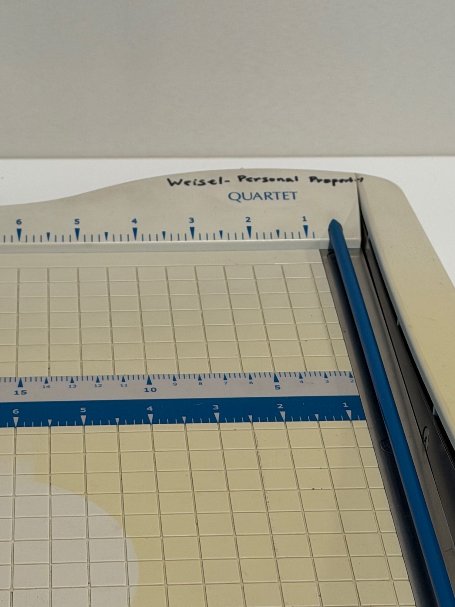 QUARTET Guillotine Paper Trimmer Model 9312 with Grid Base