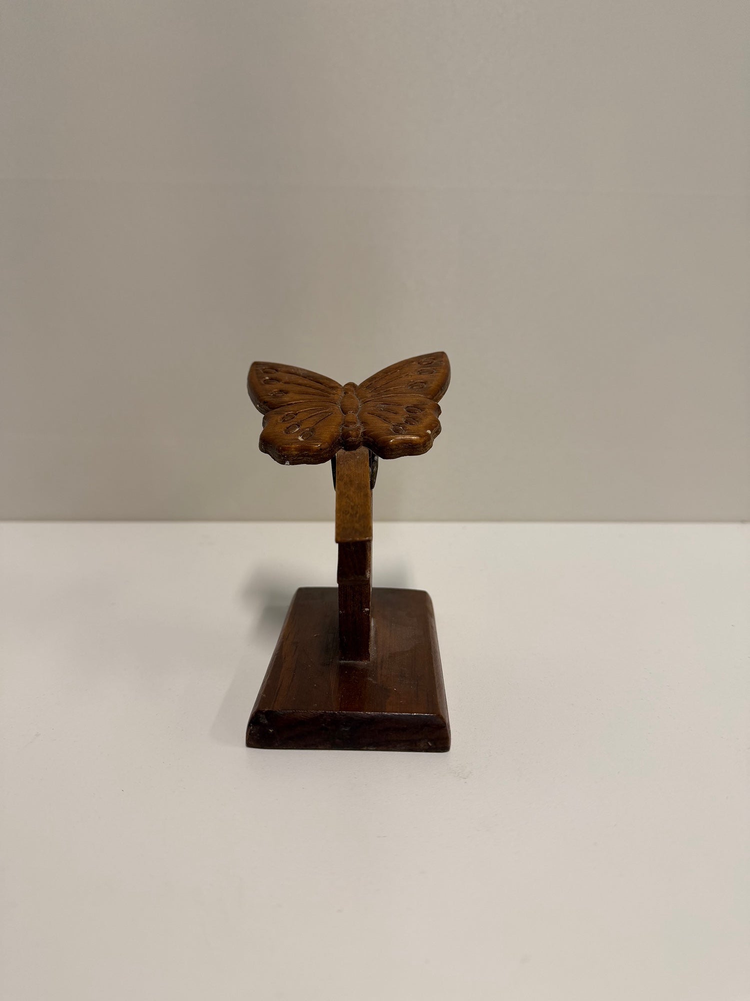 Carved Wooden Butterfly Clip Stand Decorative Accent