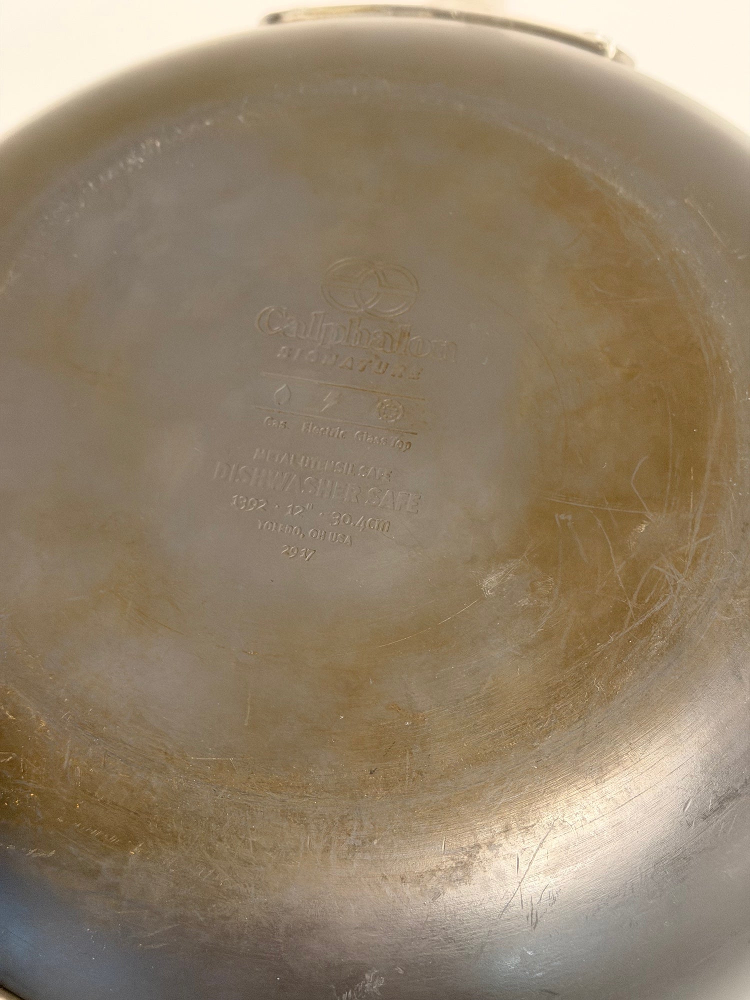 Calphalon 12-Inch Hard-Anodized Nonstick Frying Pan with Helper Handle
