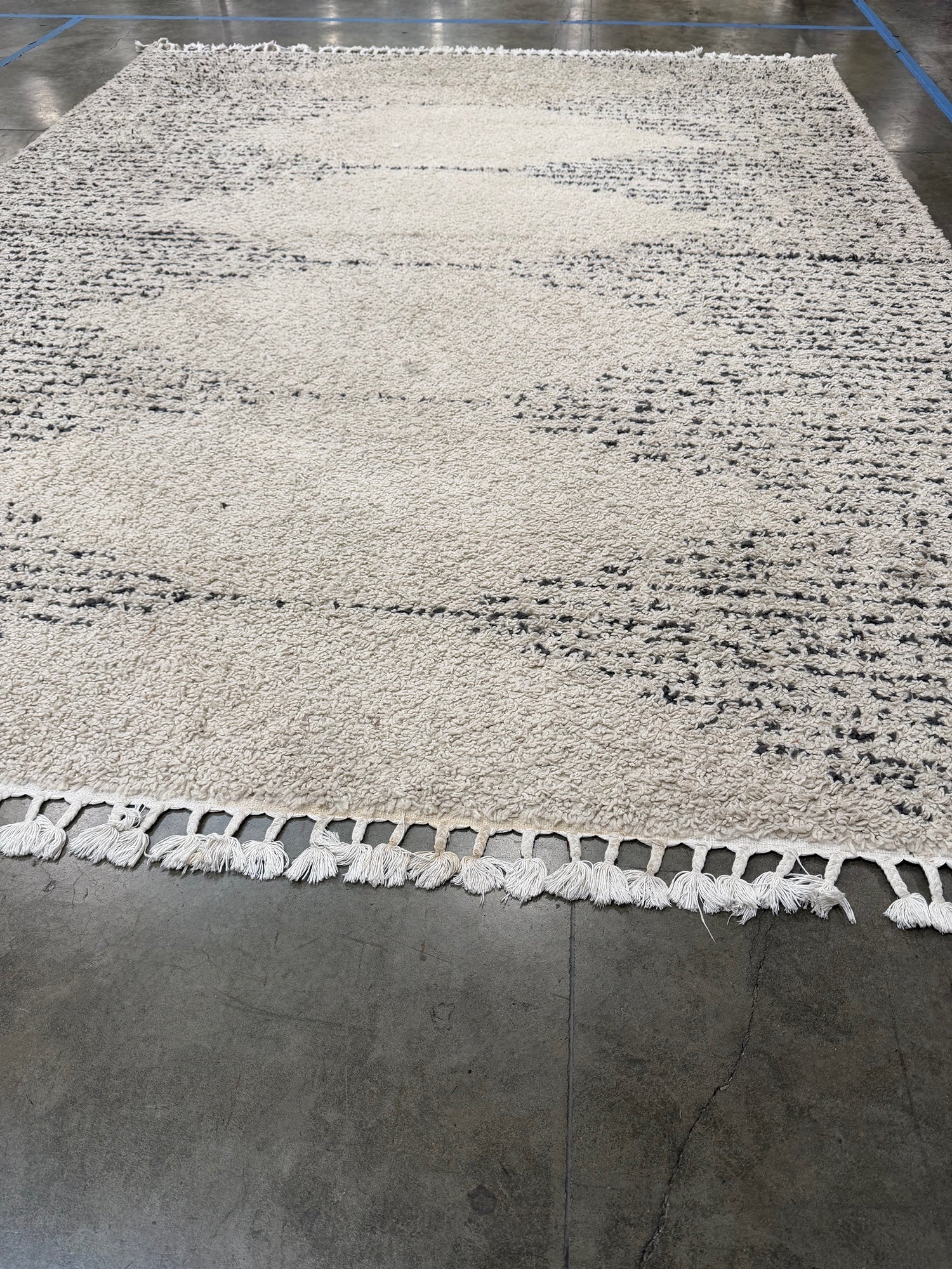 nuLOOM DIANA Sabryna Off White Shag Area Rug 7'10" x 10’